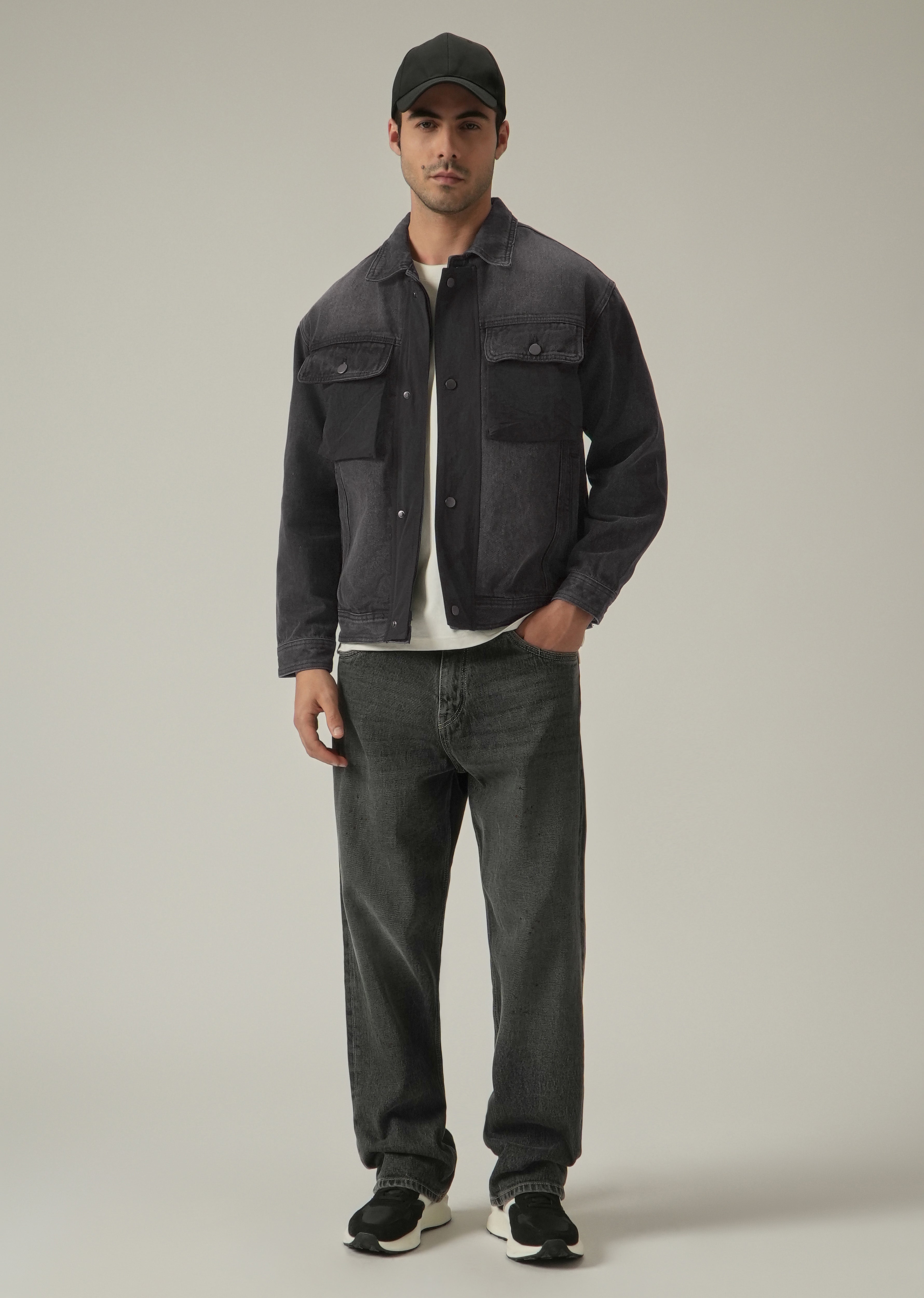 Balck Contrast Pocket Denim Jacket