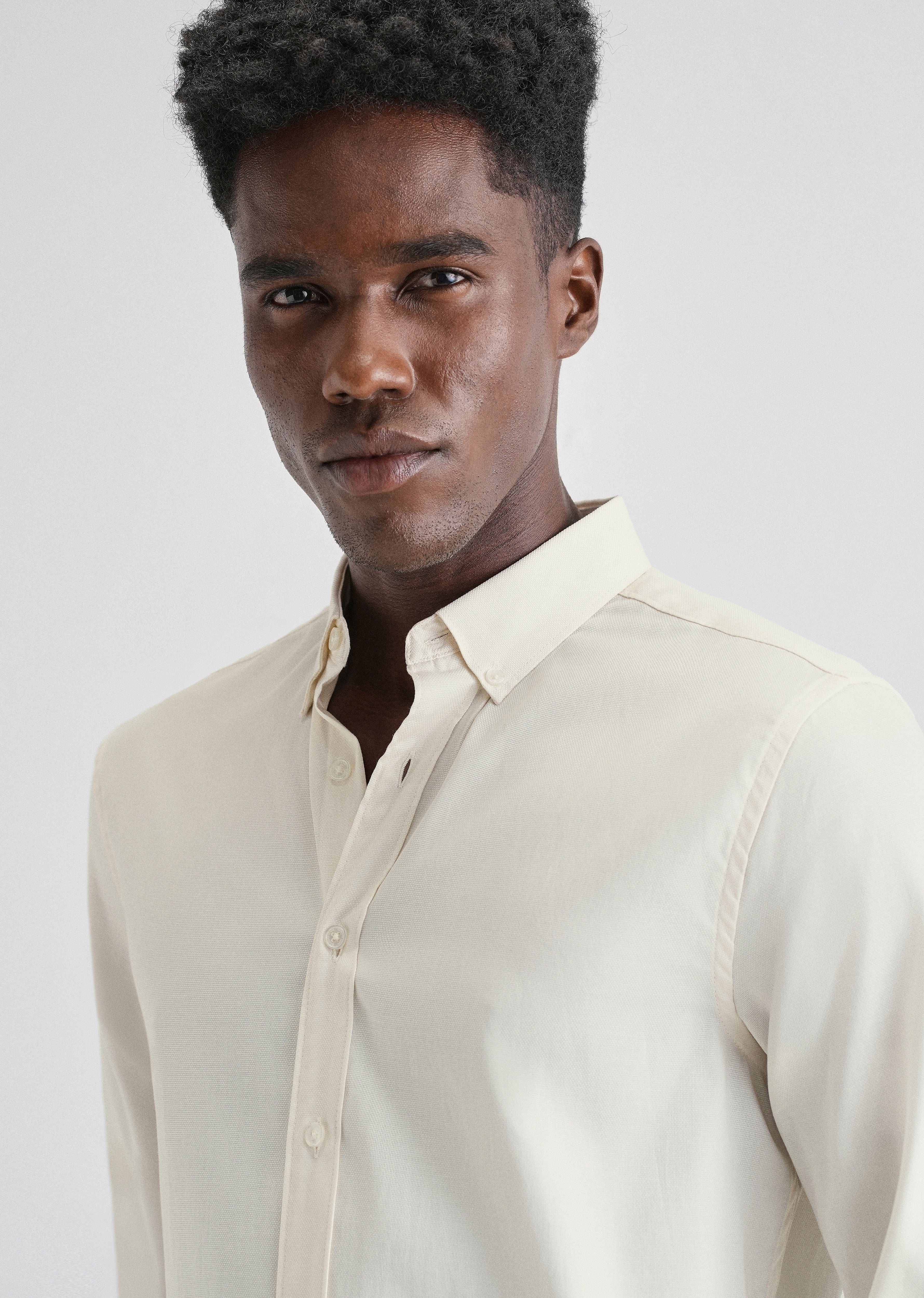 Cream Plain Blended Cotton Regular Fit Shirt