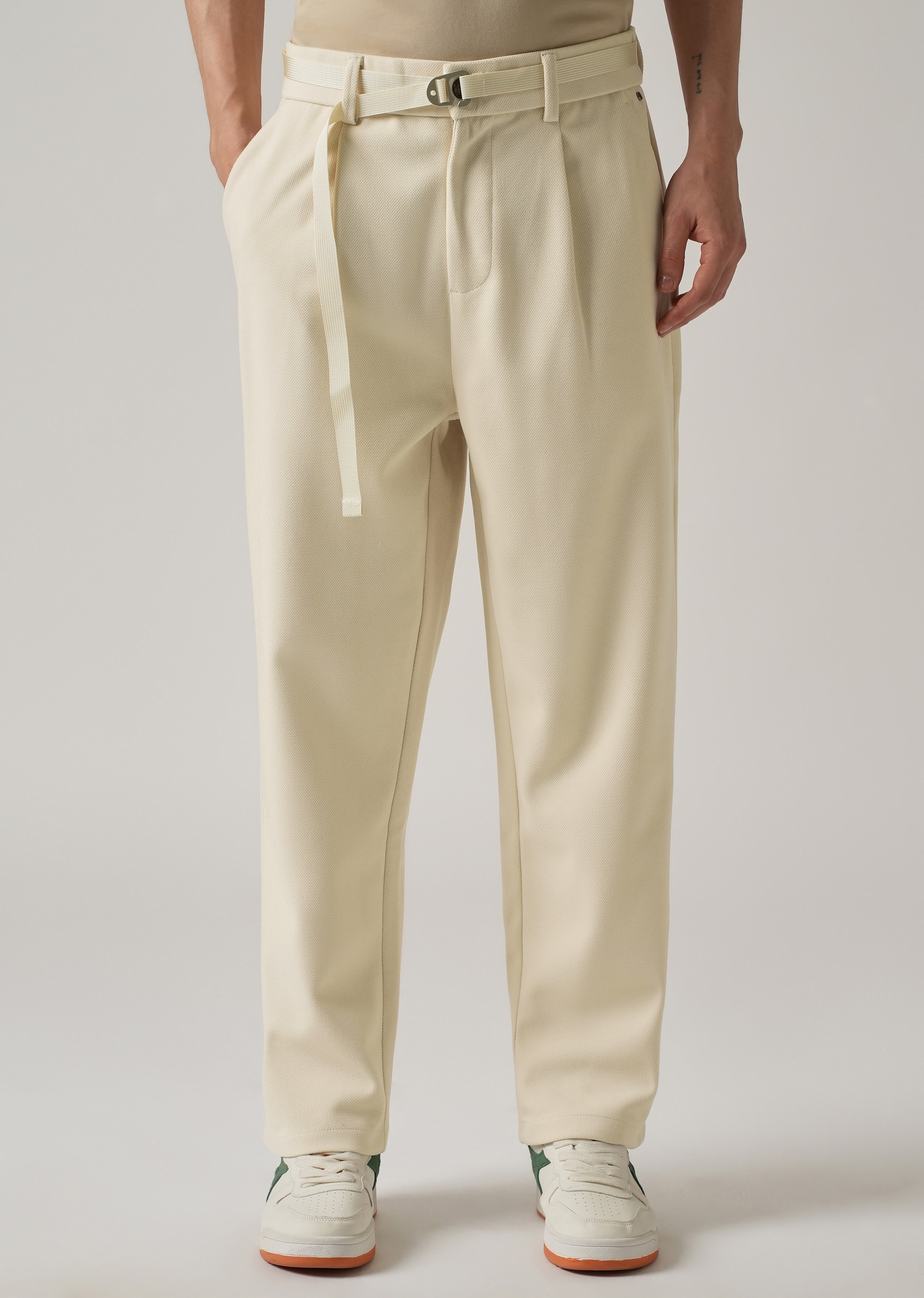 Cream Relaxed Fit Textured Pleated Pant