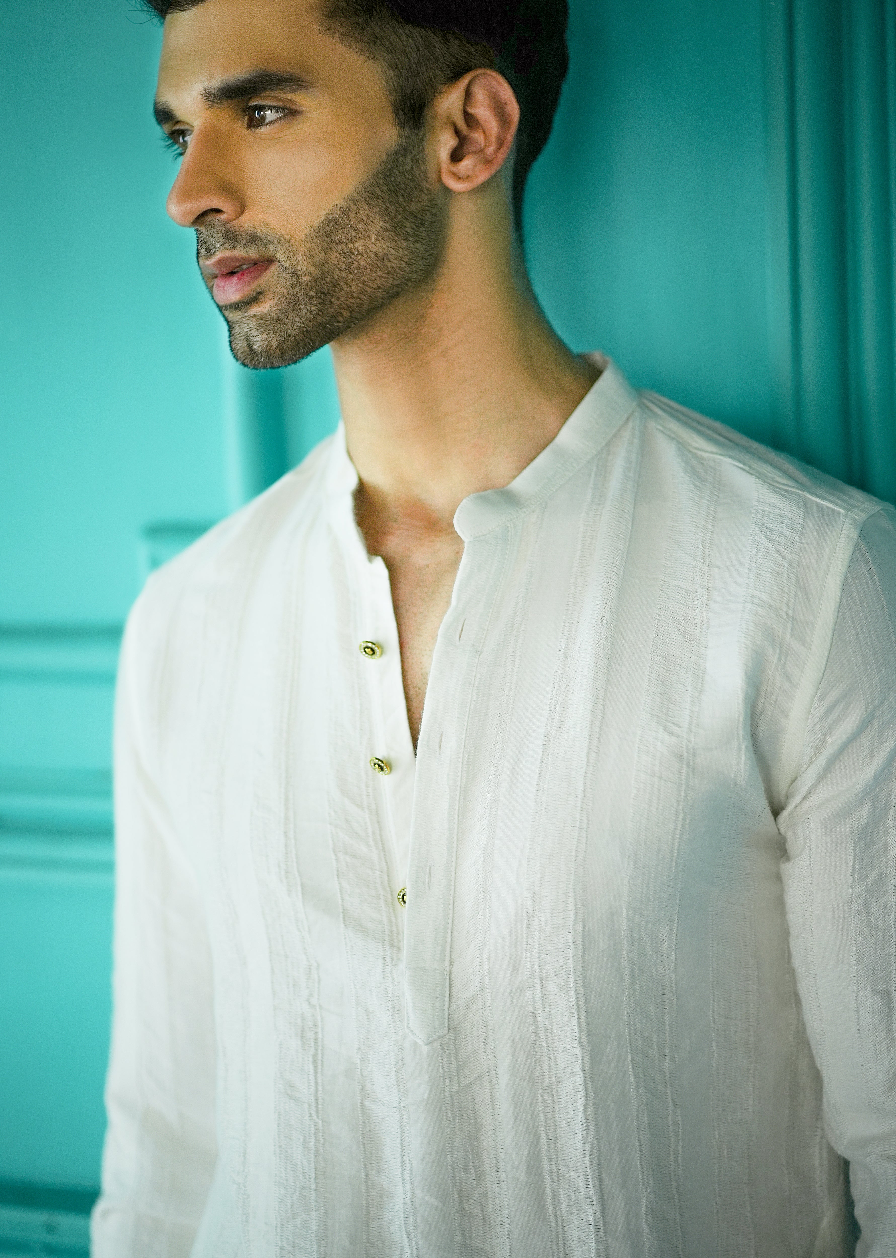 White Textured Vertical Stripe Kurta