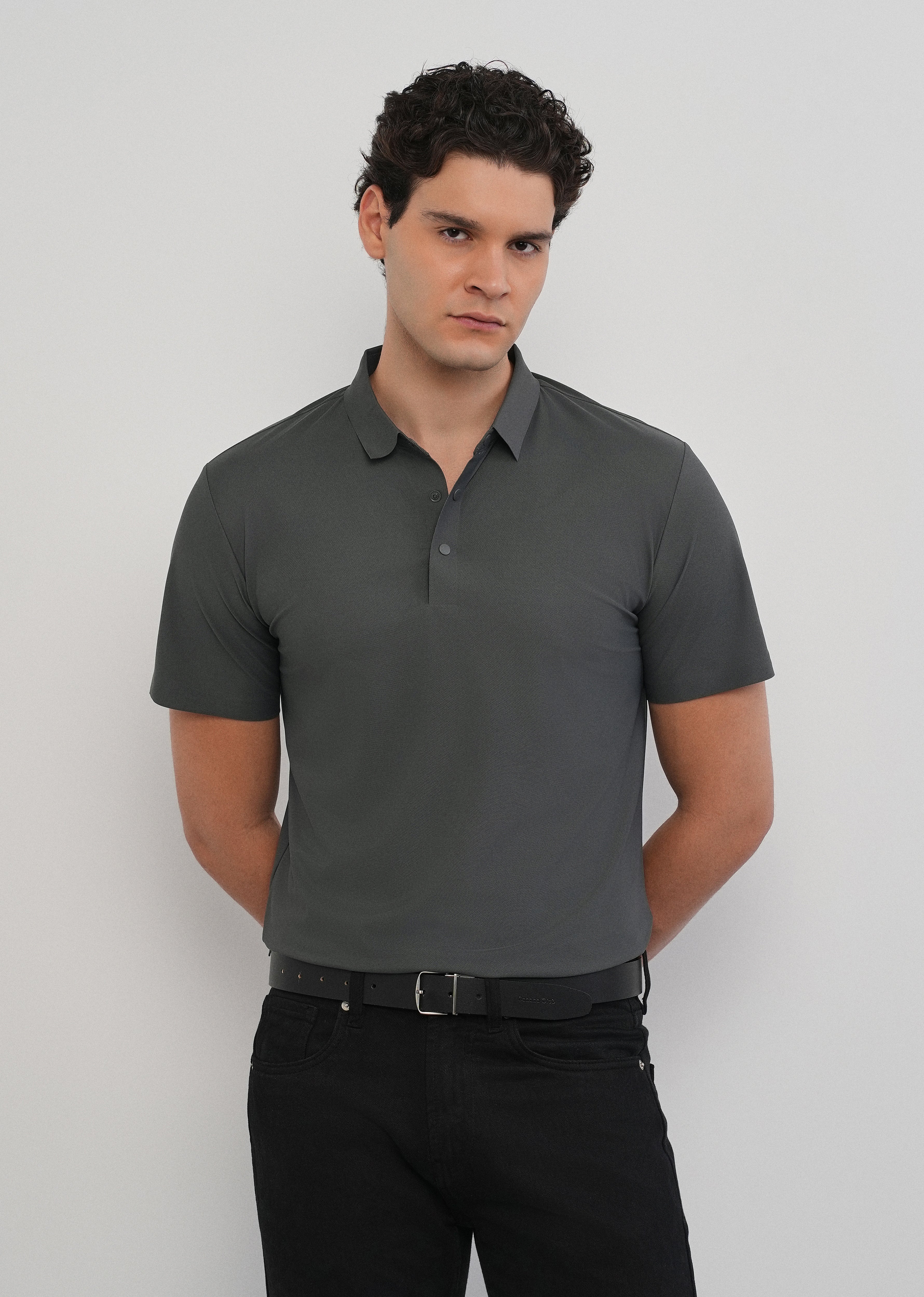 Dark Grey Stitchless Polo Collar T-Shirt