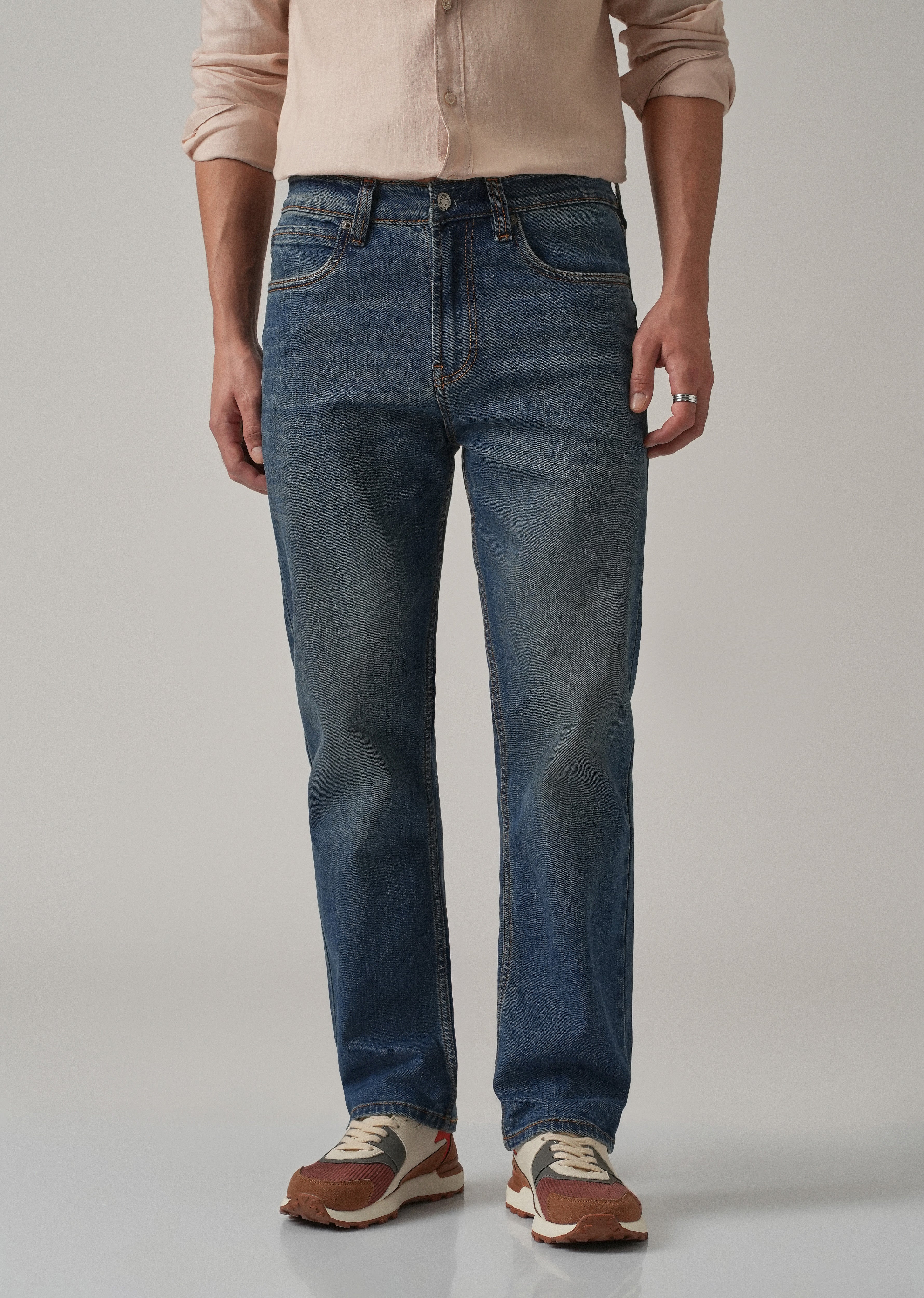 Dark Wash Relaxed Fit Jeans