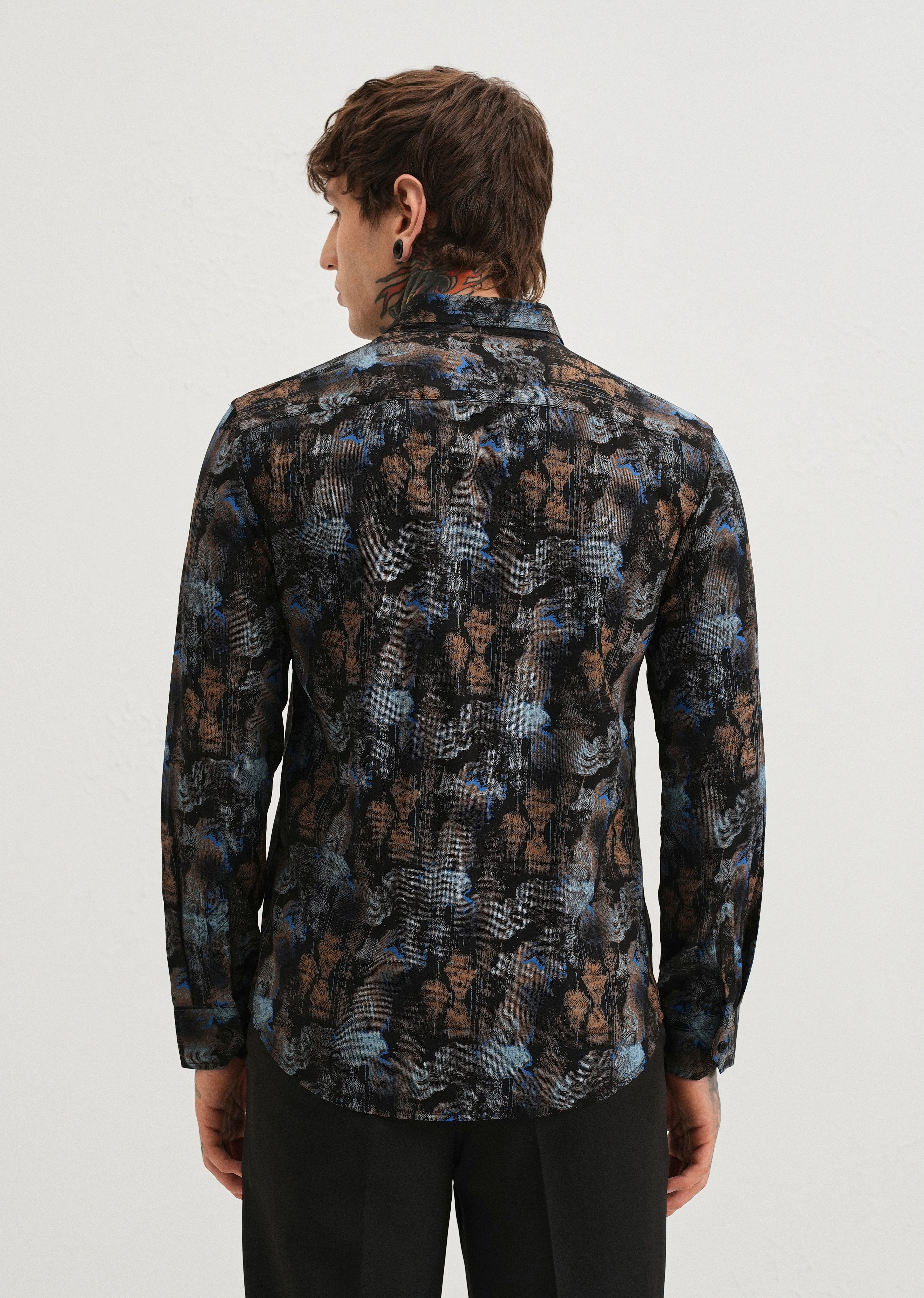 Geometric Textured Printed shirt