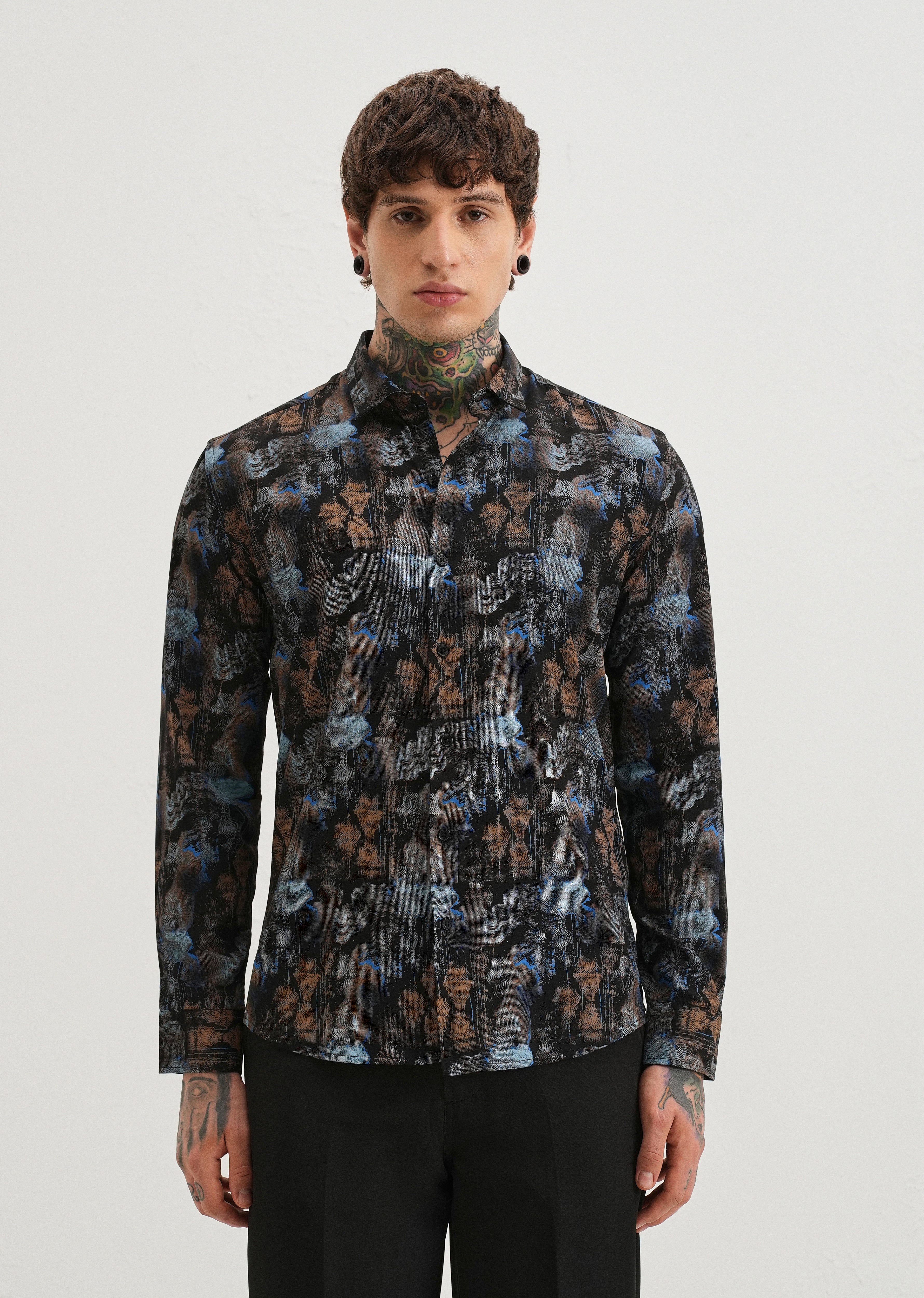 Geometric Textured Printed shirt