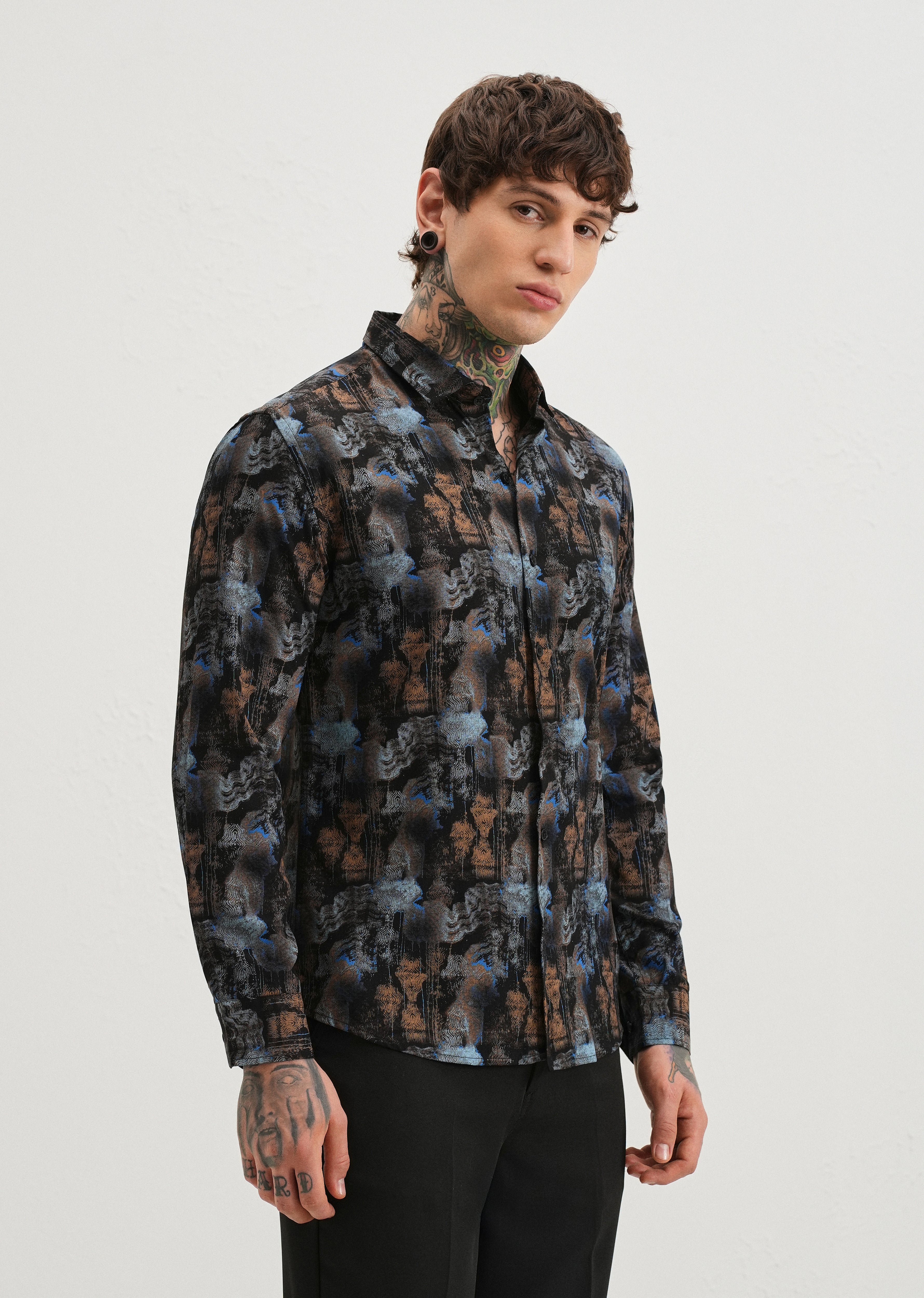 Geometric Textured Printed shirt