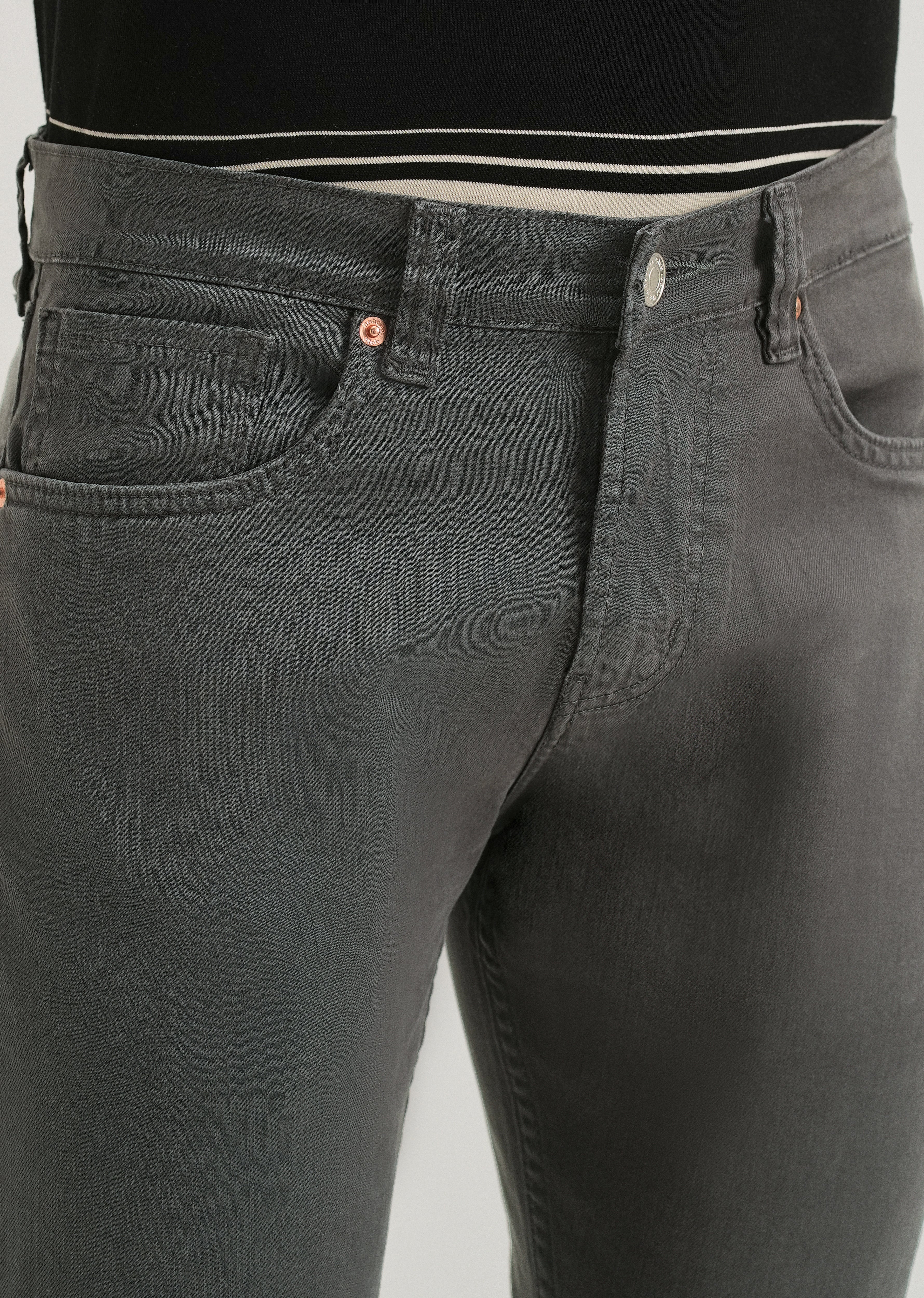 Graphite Slim fit Jeans