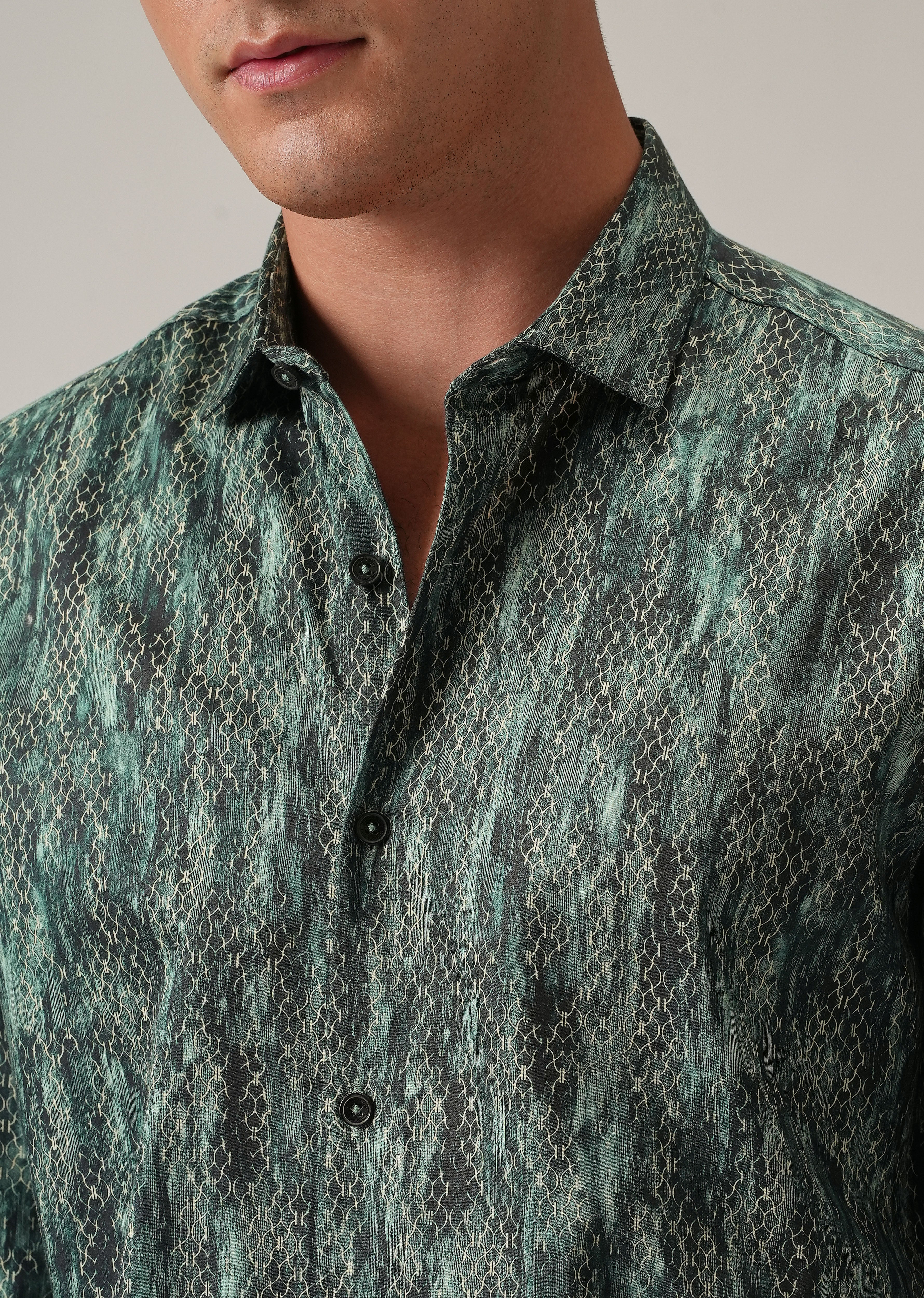 Green Textured Print Shirt