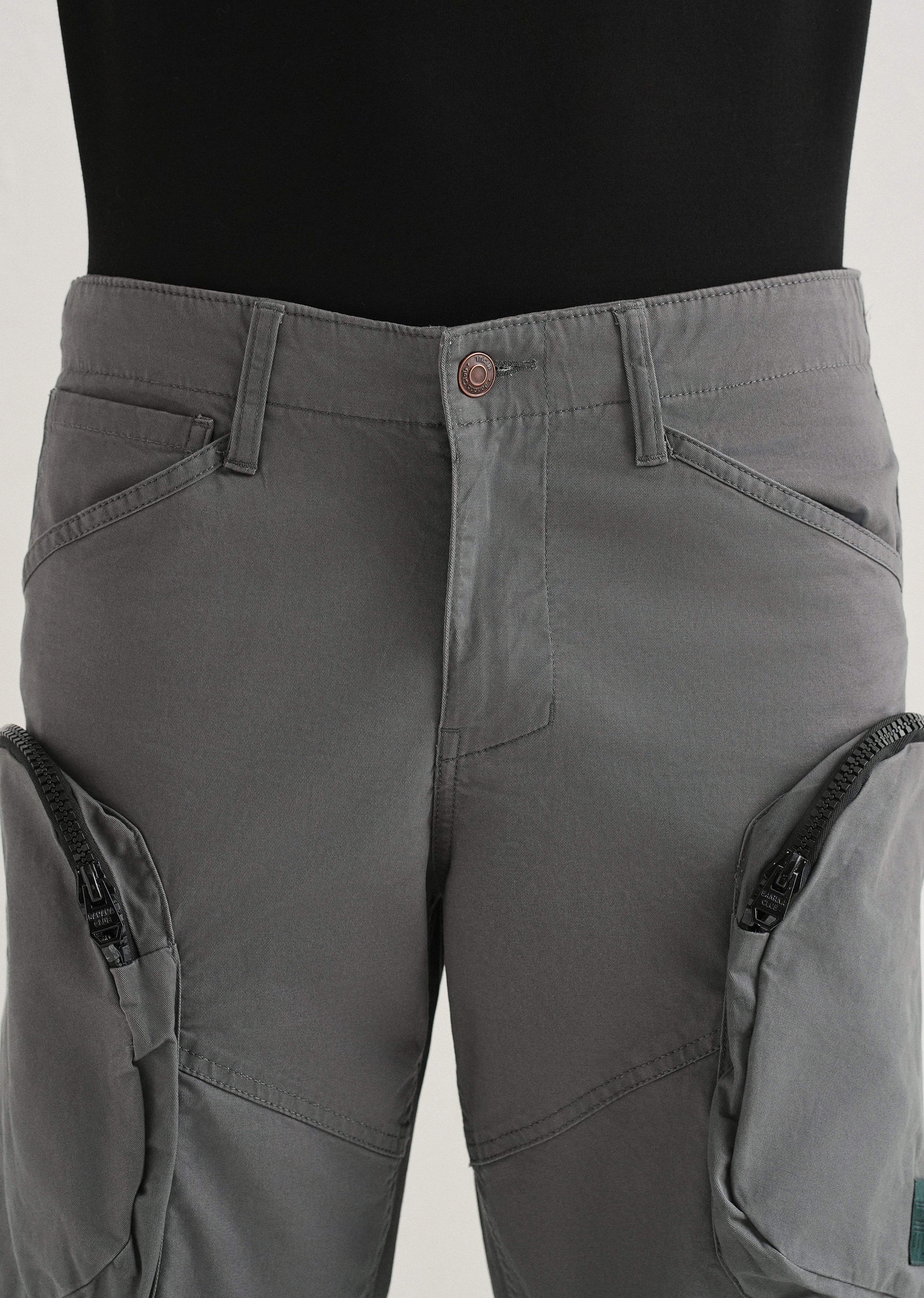 Gris Gray Zipper Cargo Pant