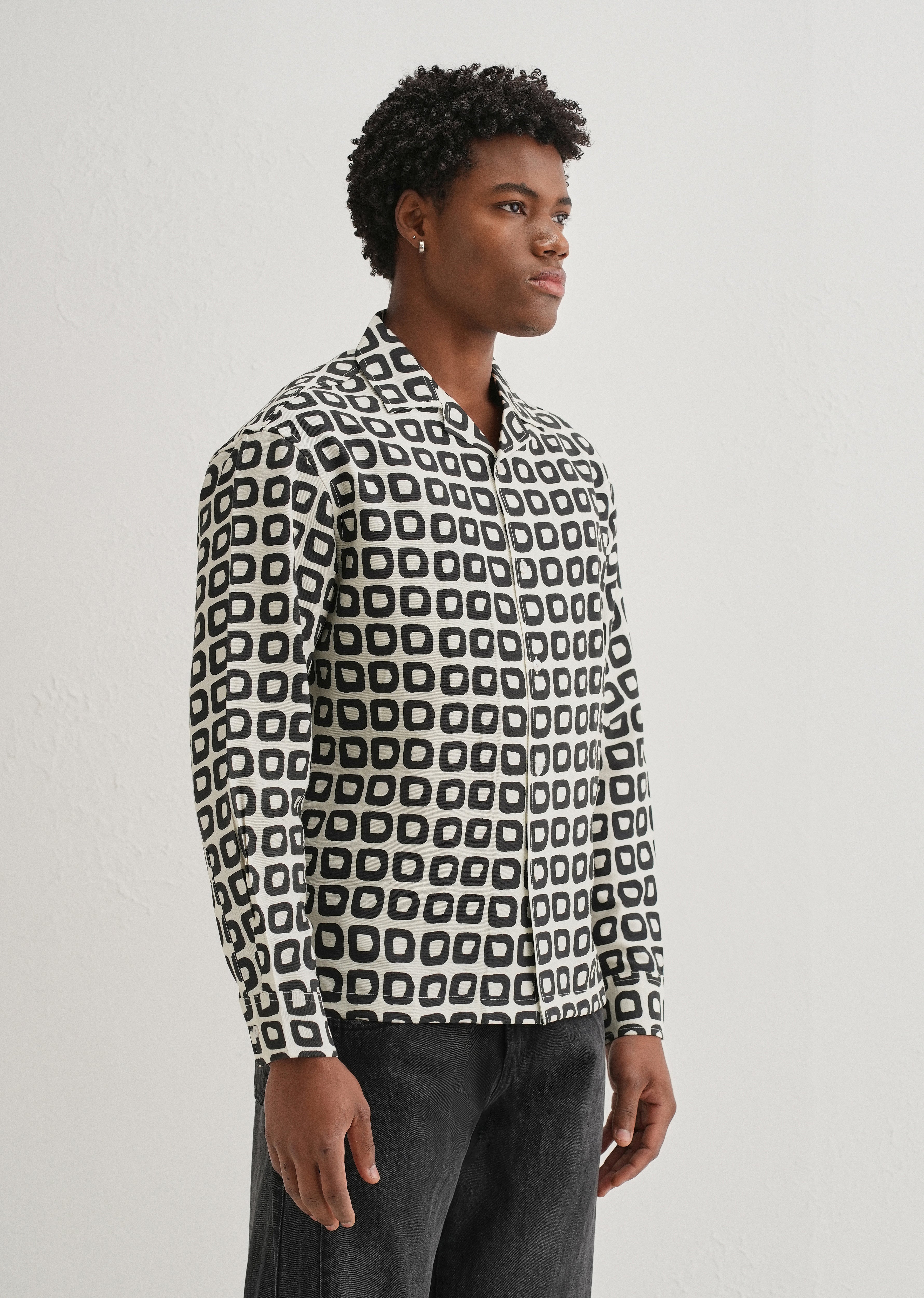 Ivory Retro Grid Printed Shirt