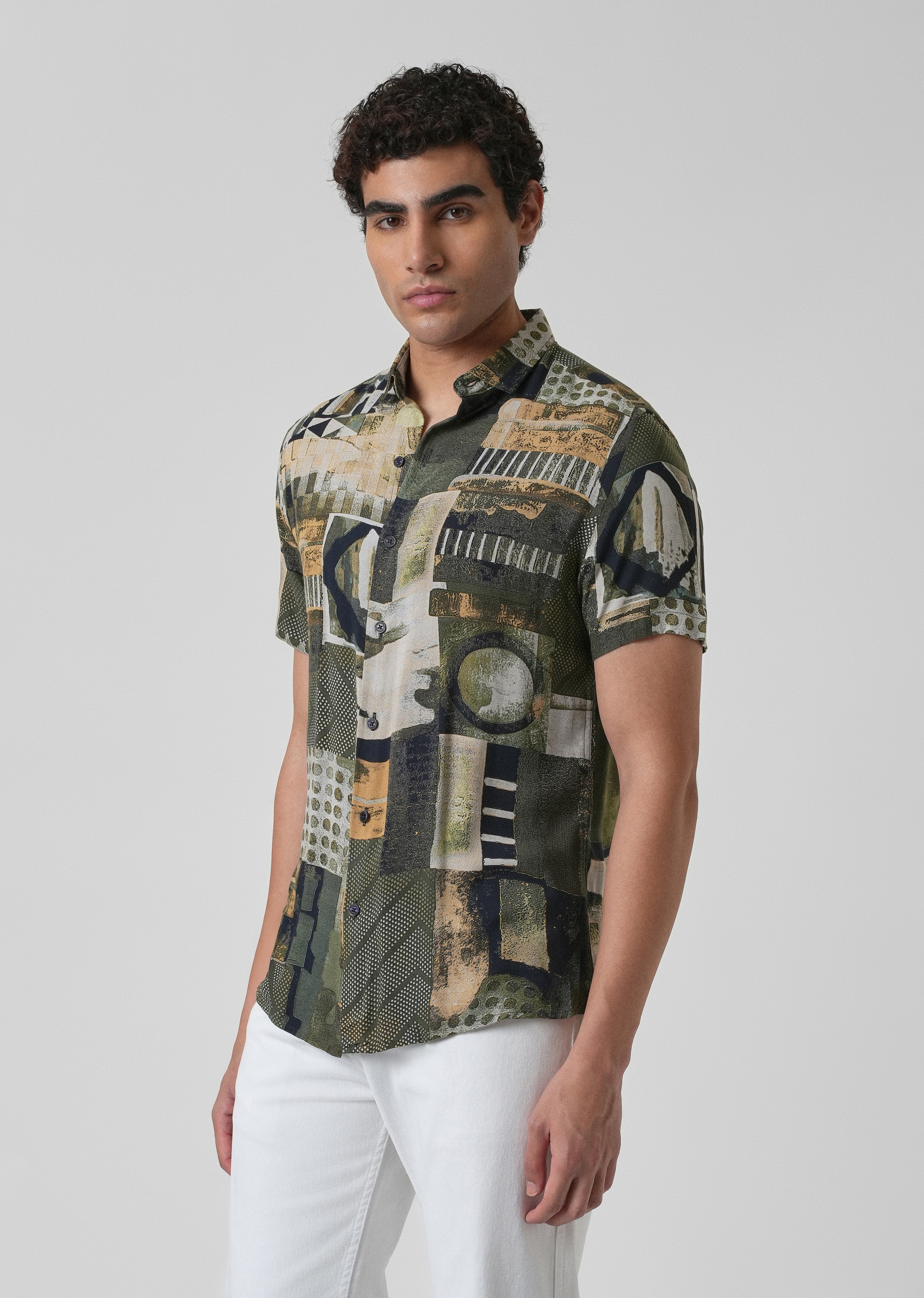 Lattice Green Feather shirt