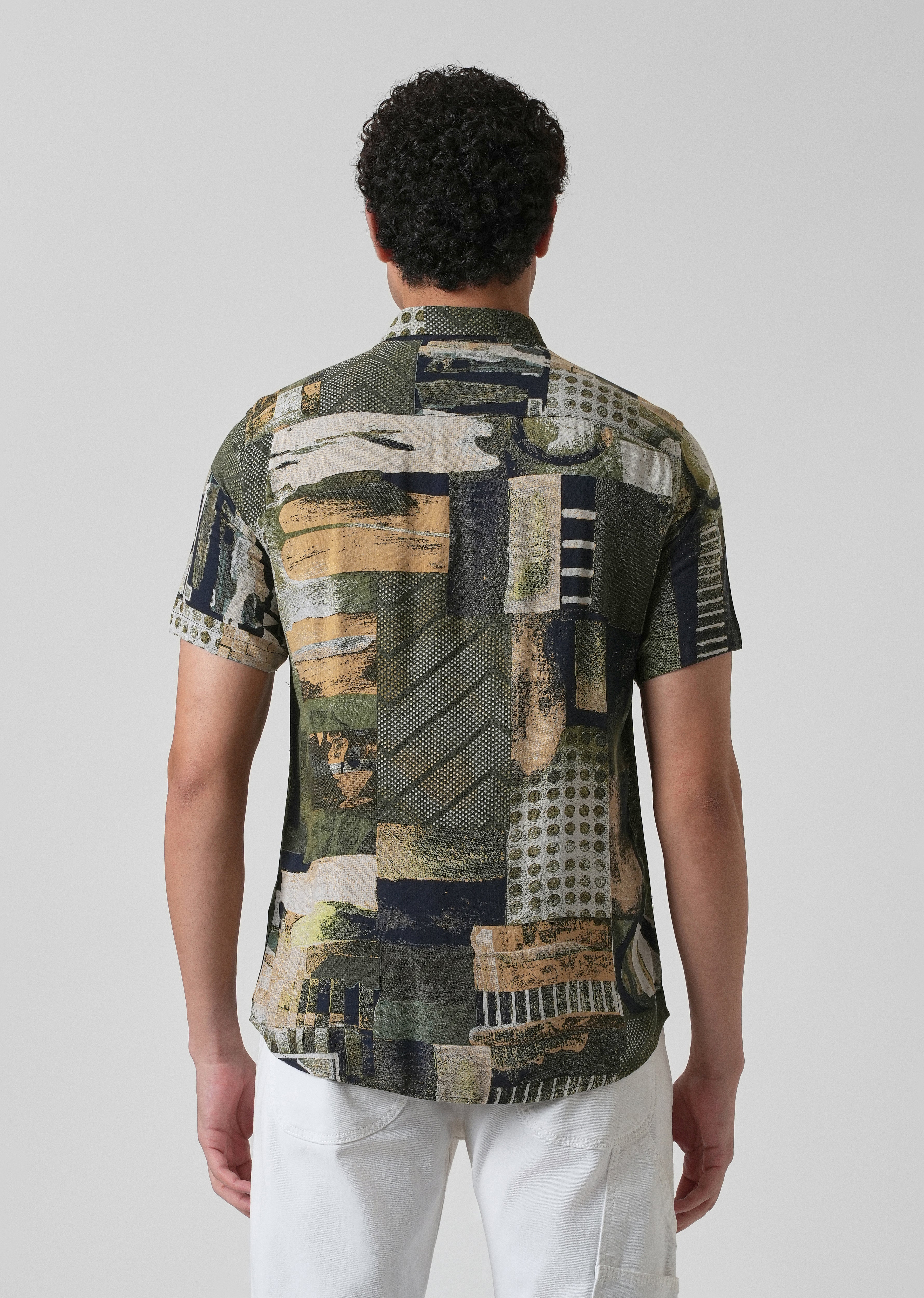 Lattice Green Feather shirt