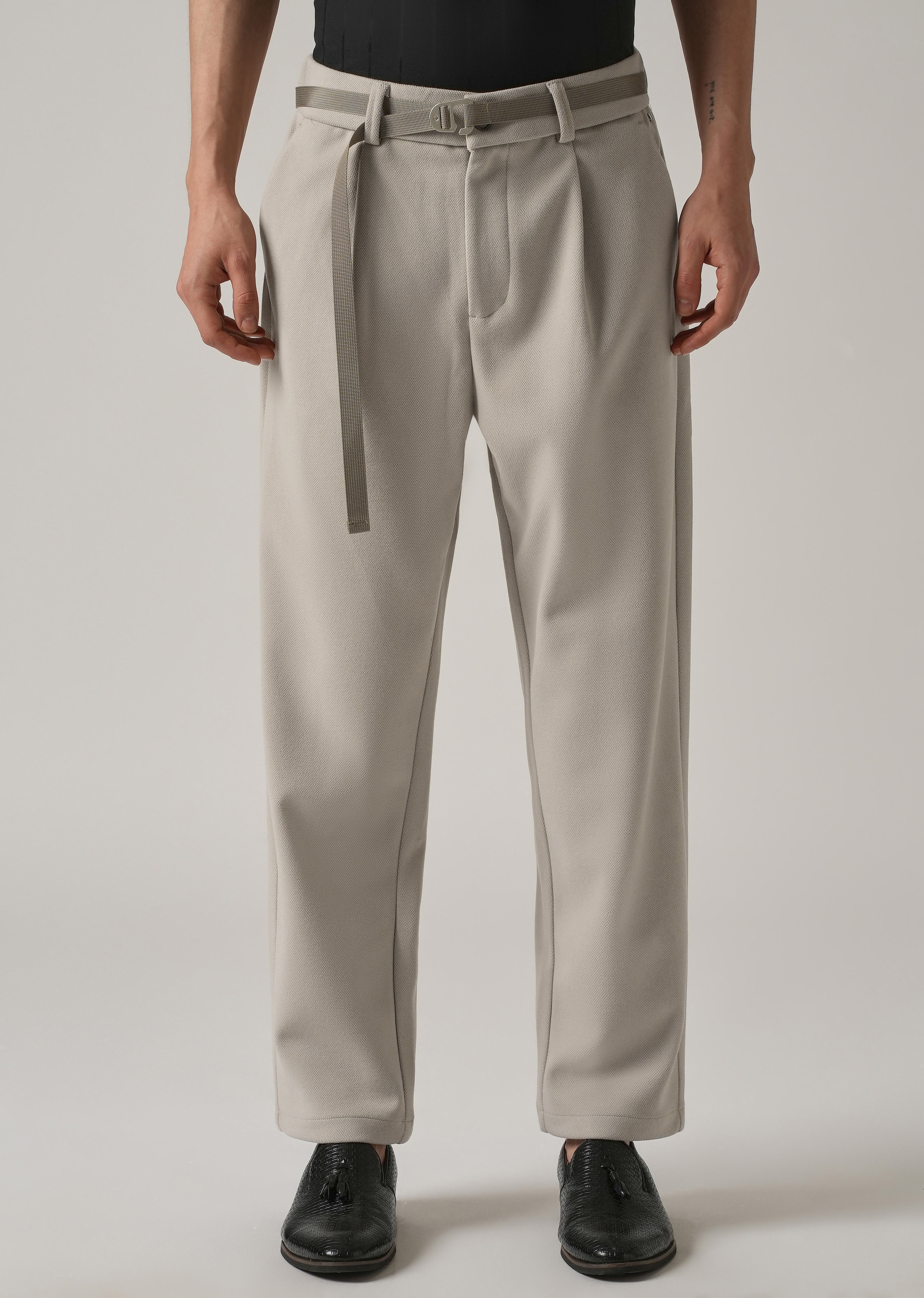 Light Beige Relaxed Fit Textured Pleated Pant