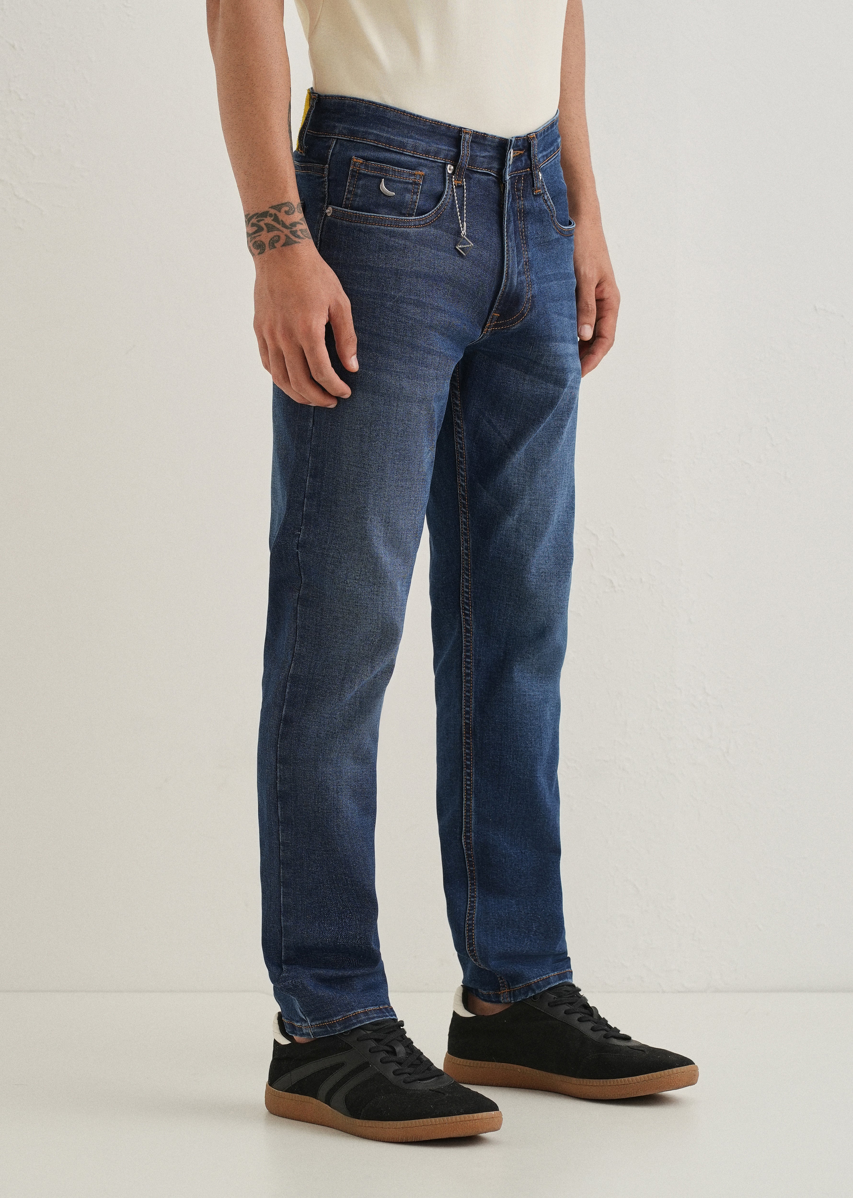 Light Blue Fade Ankle Fit Jeans