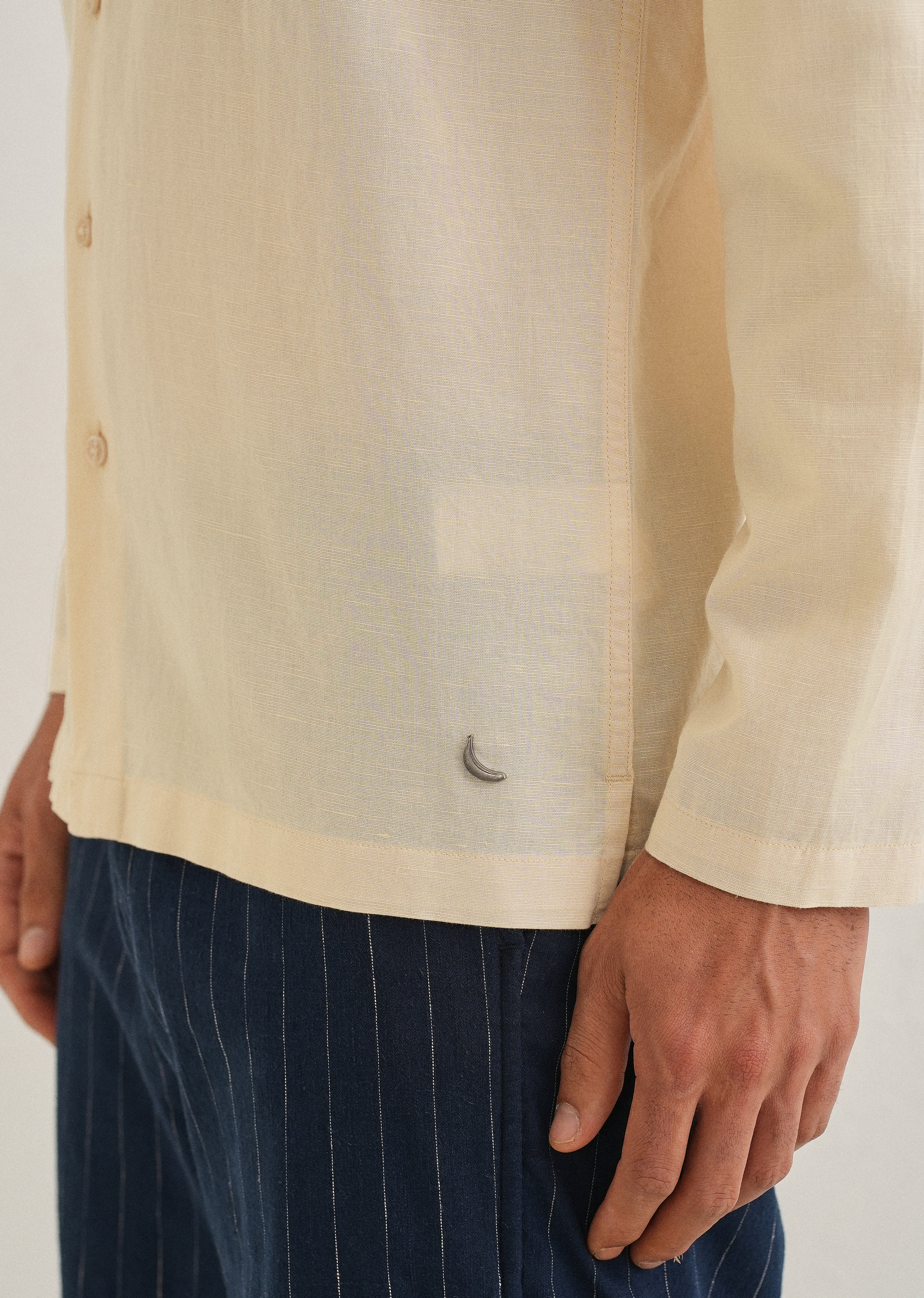 Light Ivory Hidden Sleeve Placket Cotton Linen Shirt