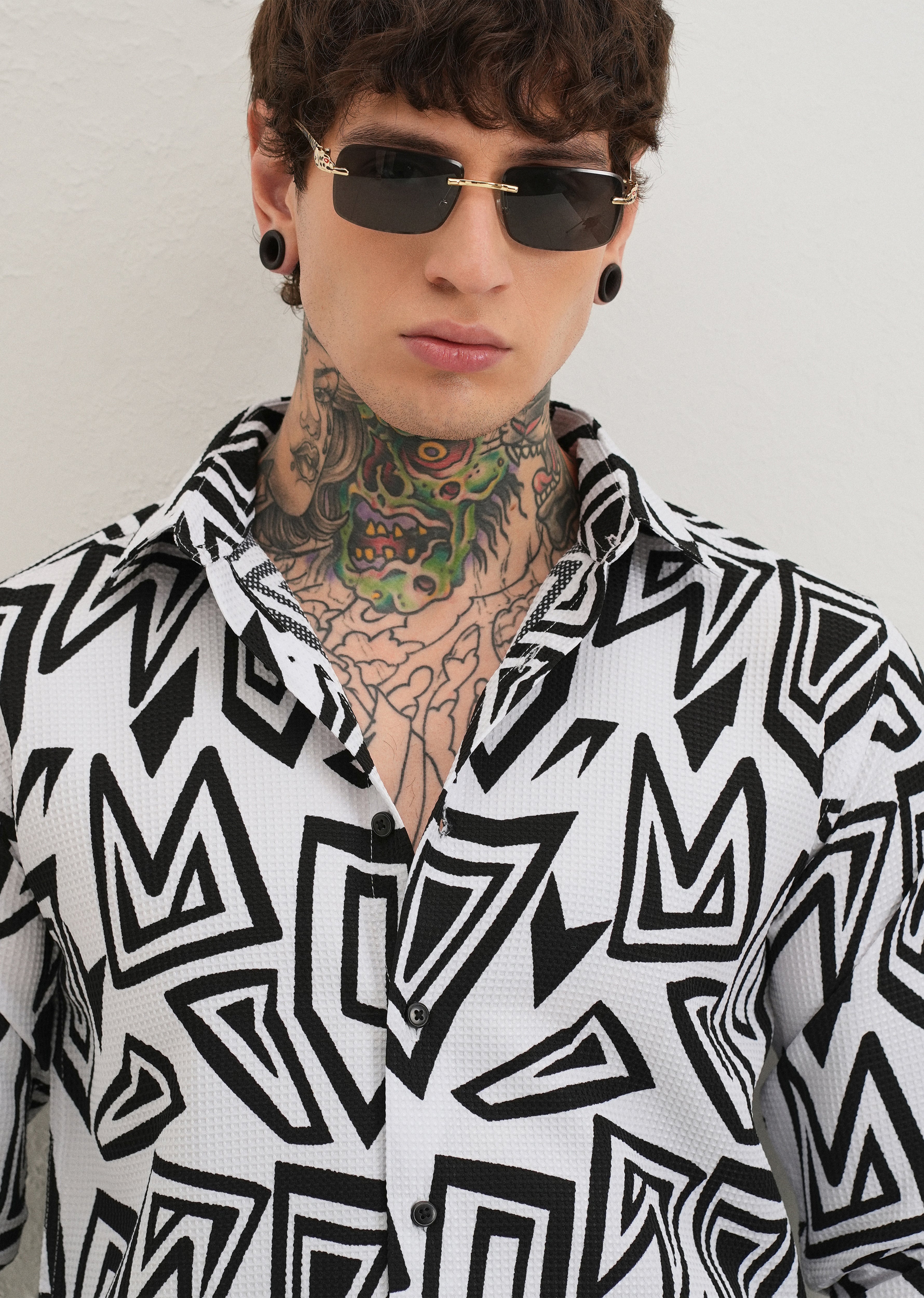 Maze Line Waffle Dobby White Shirt