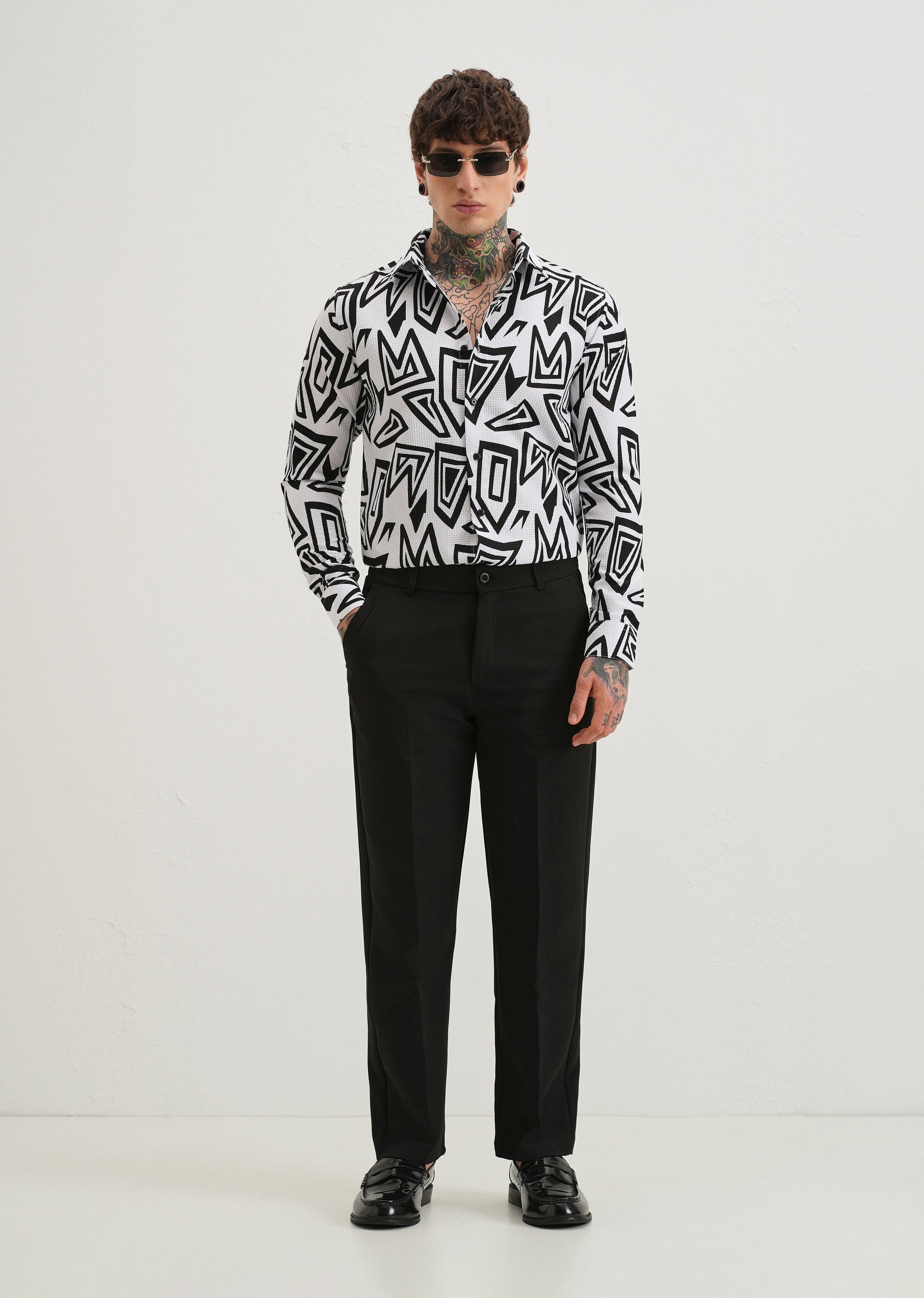 Maze Line Waffle Dobby White Shirt