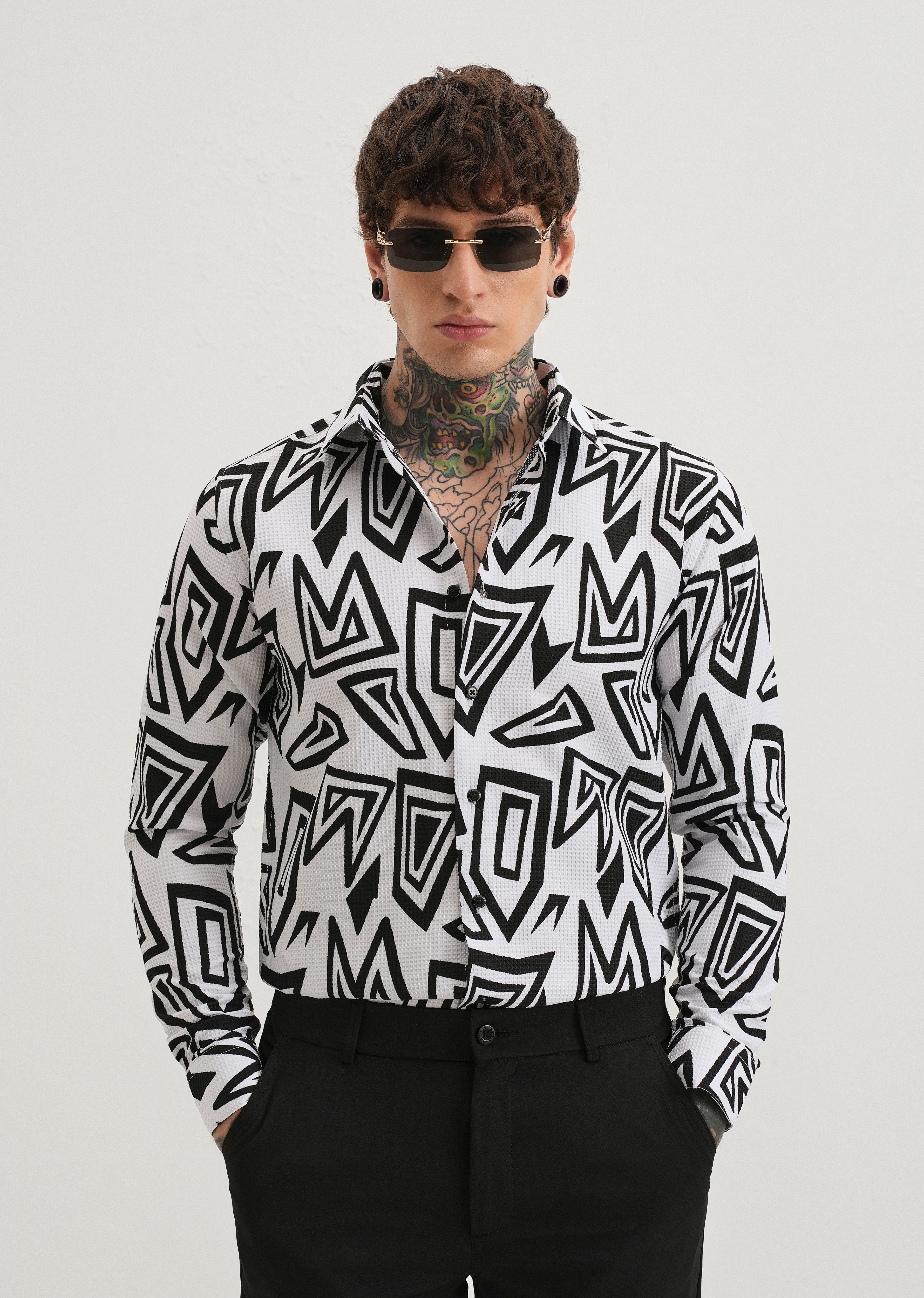 Maze Line Waffle Dobby White Shirt