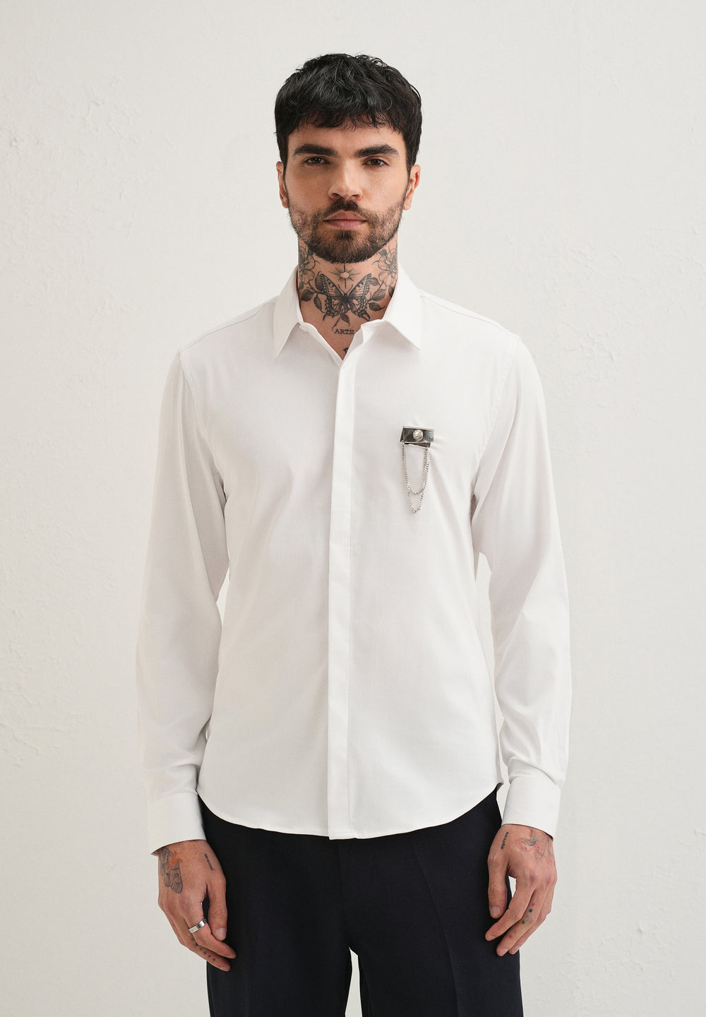 Metallic Chain Brooch White Designer Shirt