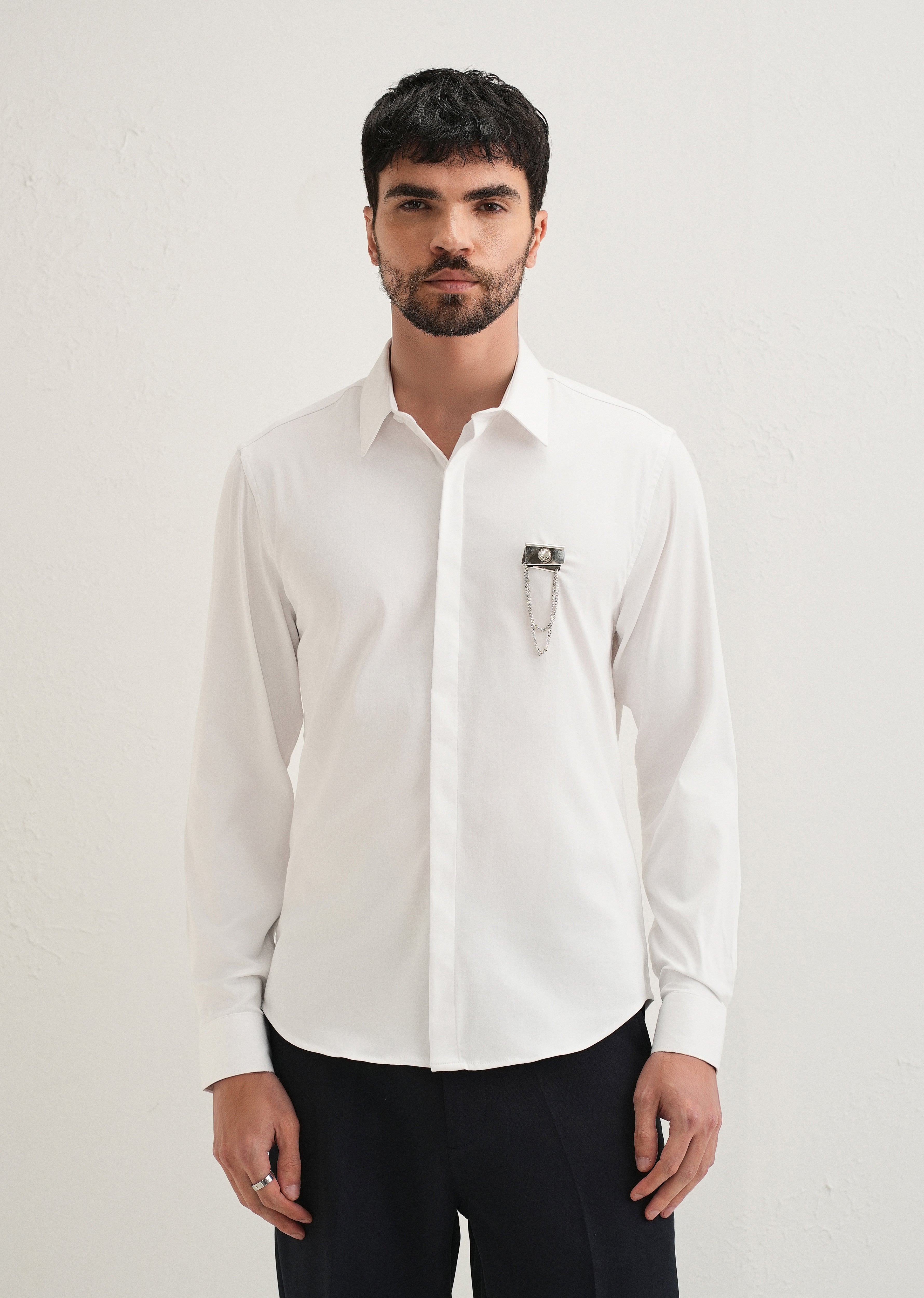 Metallic Chain Brooch White Designer Shirt