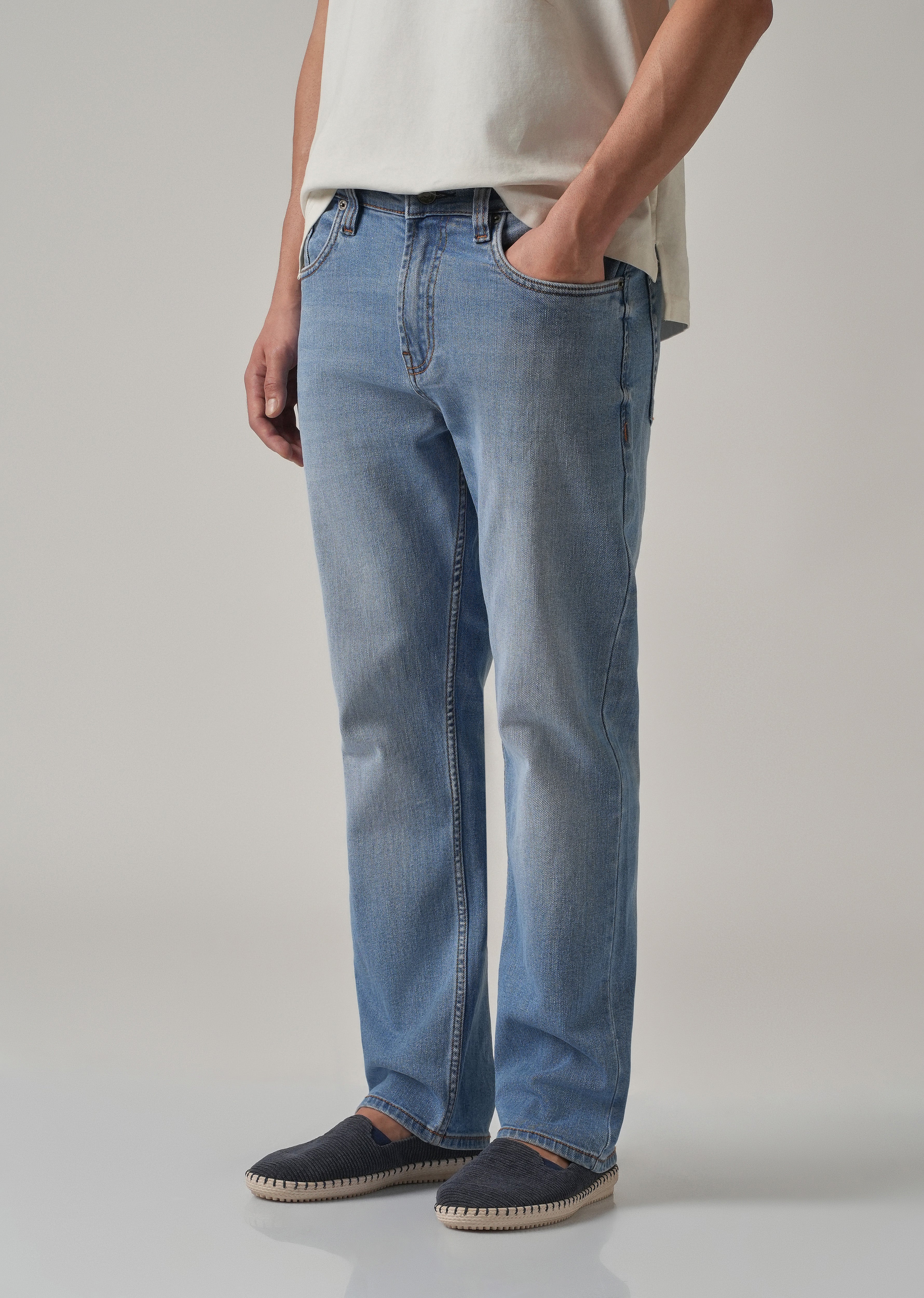 Mid Blue Relaxed Fit Jeans