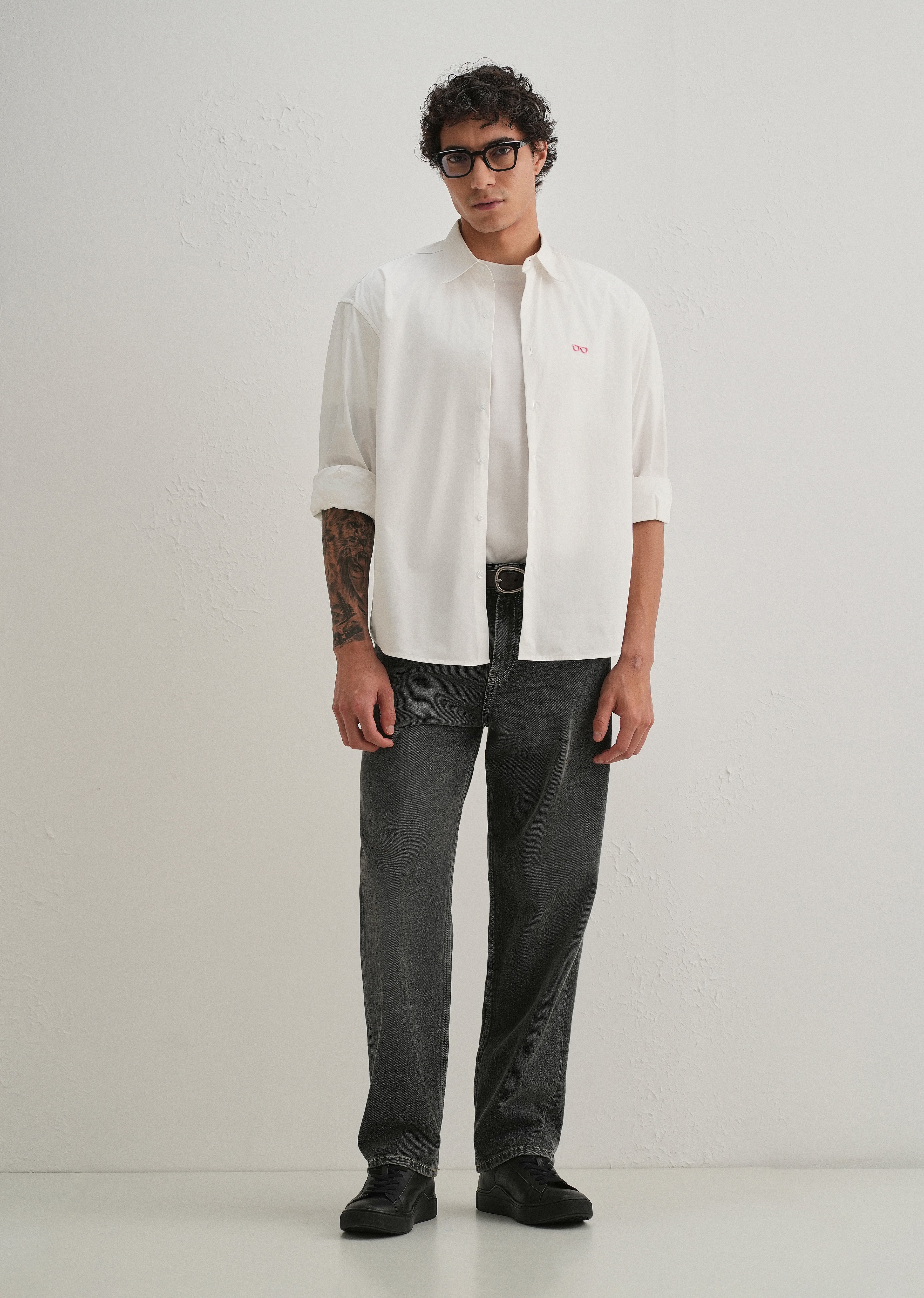 Mini Frame Accent White Cotton Shirt