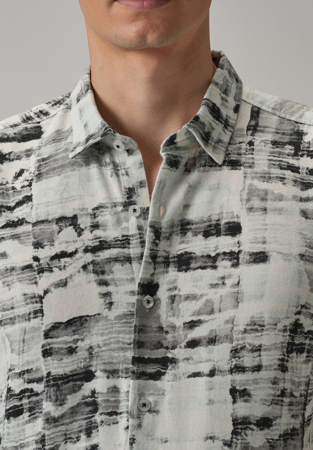 Monochromatic Half Sleeve shirt