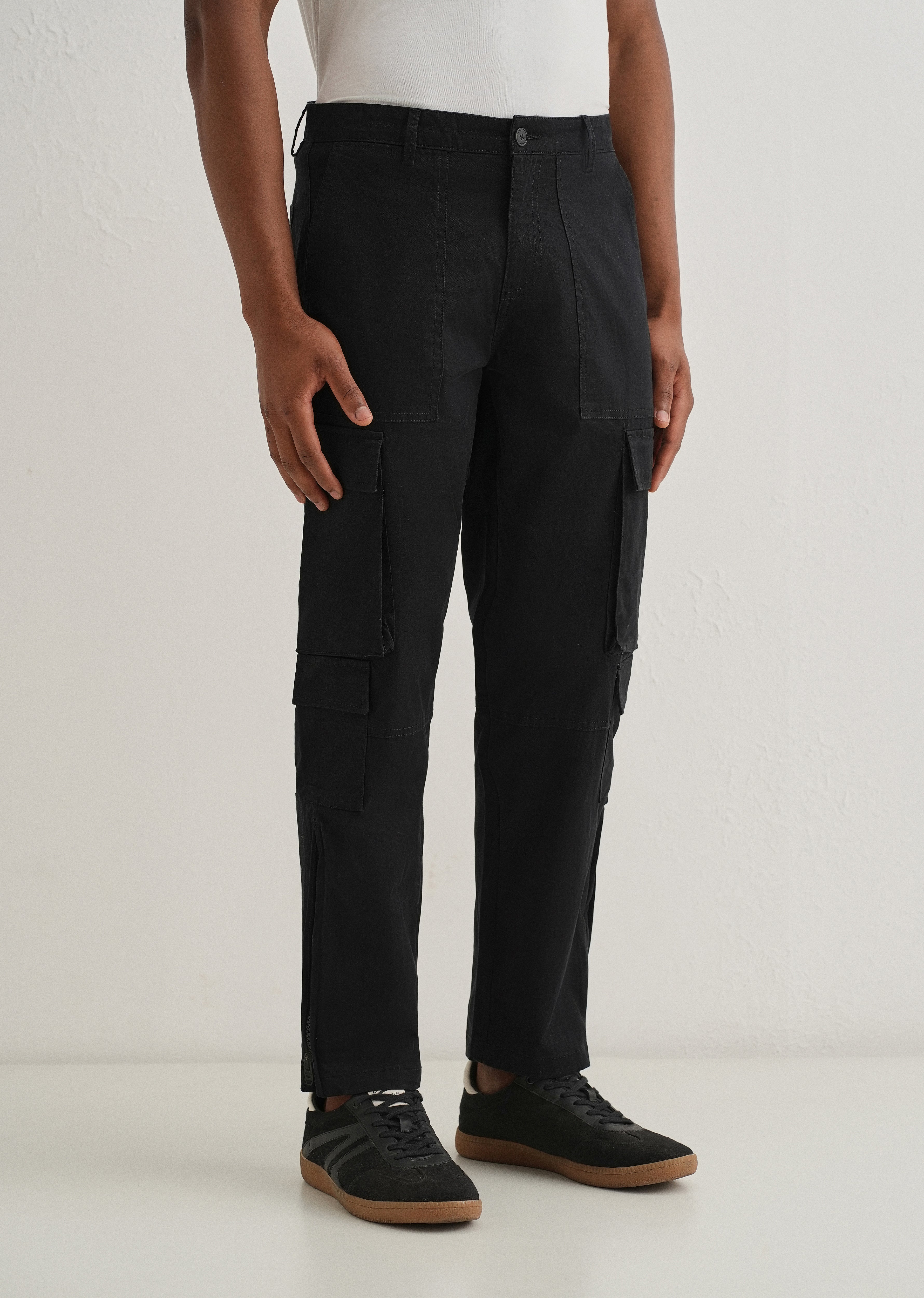 Nero Black Zipper Cargo Pant