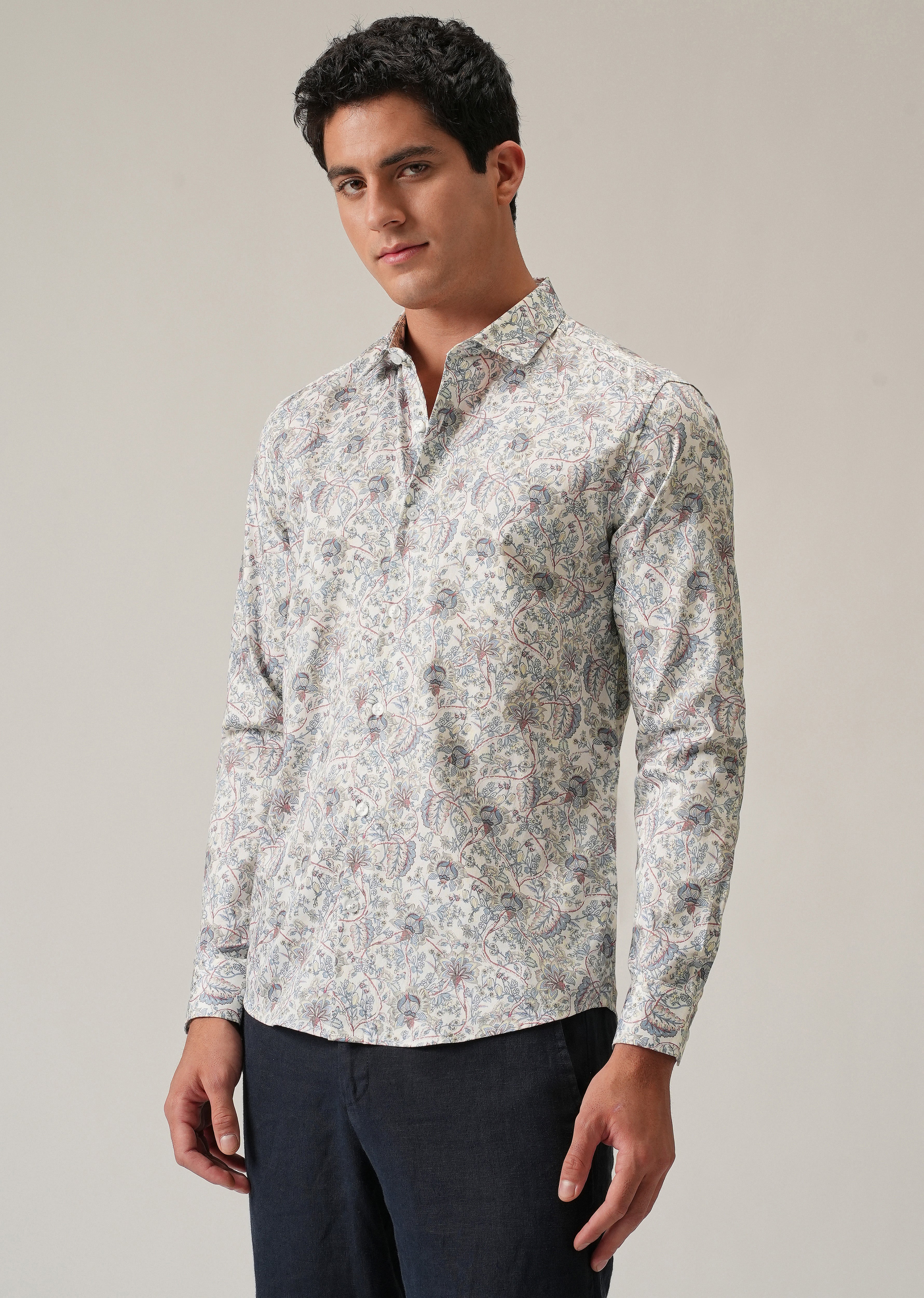 Off-White Ditsy Floral Print Shirt