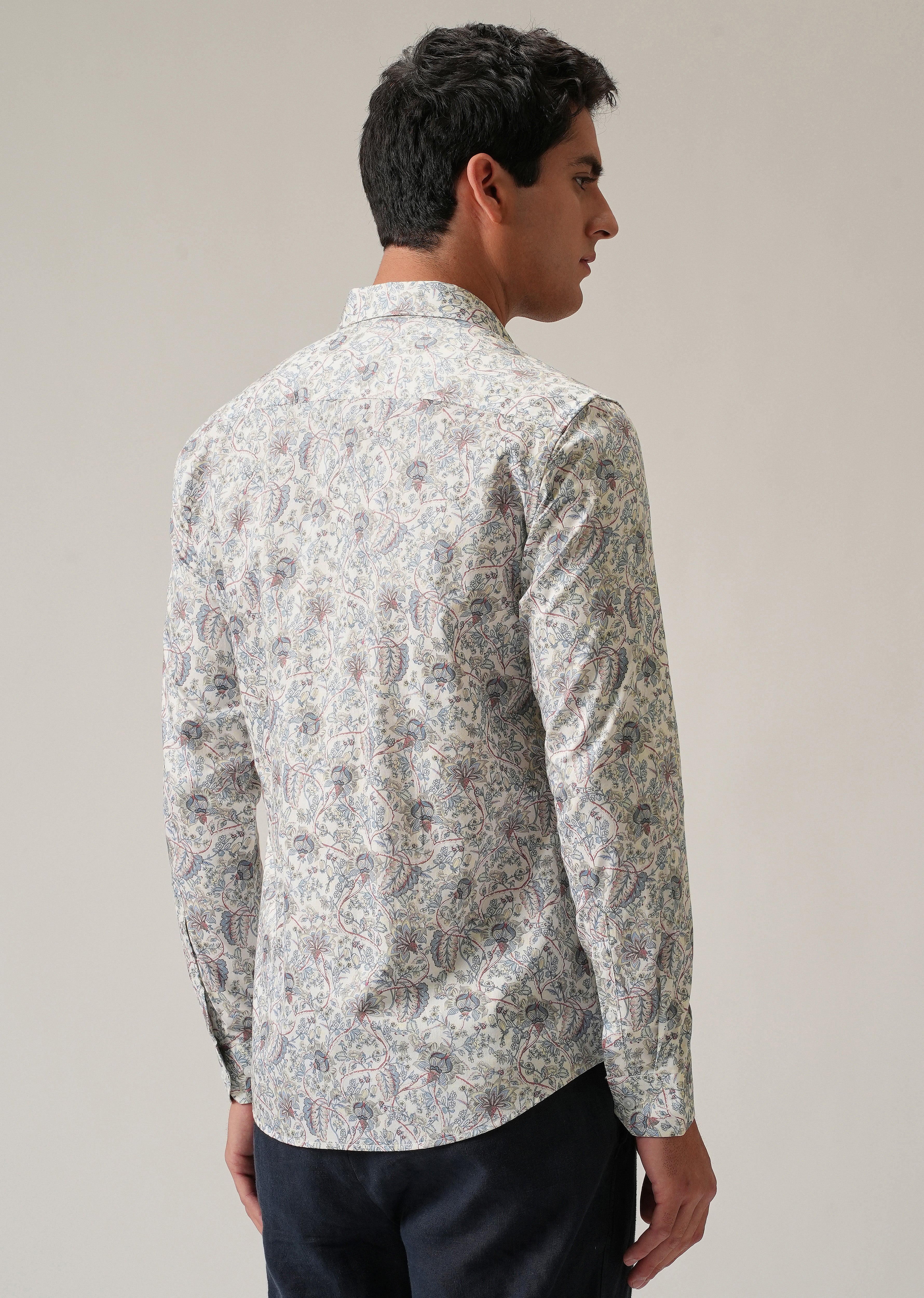 Off-White Ditsy Floral Print Shirt