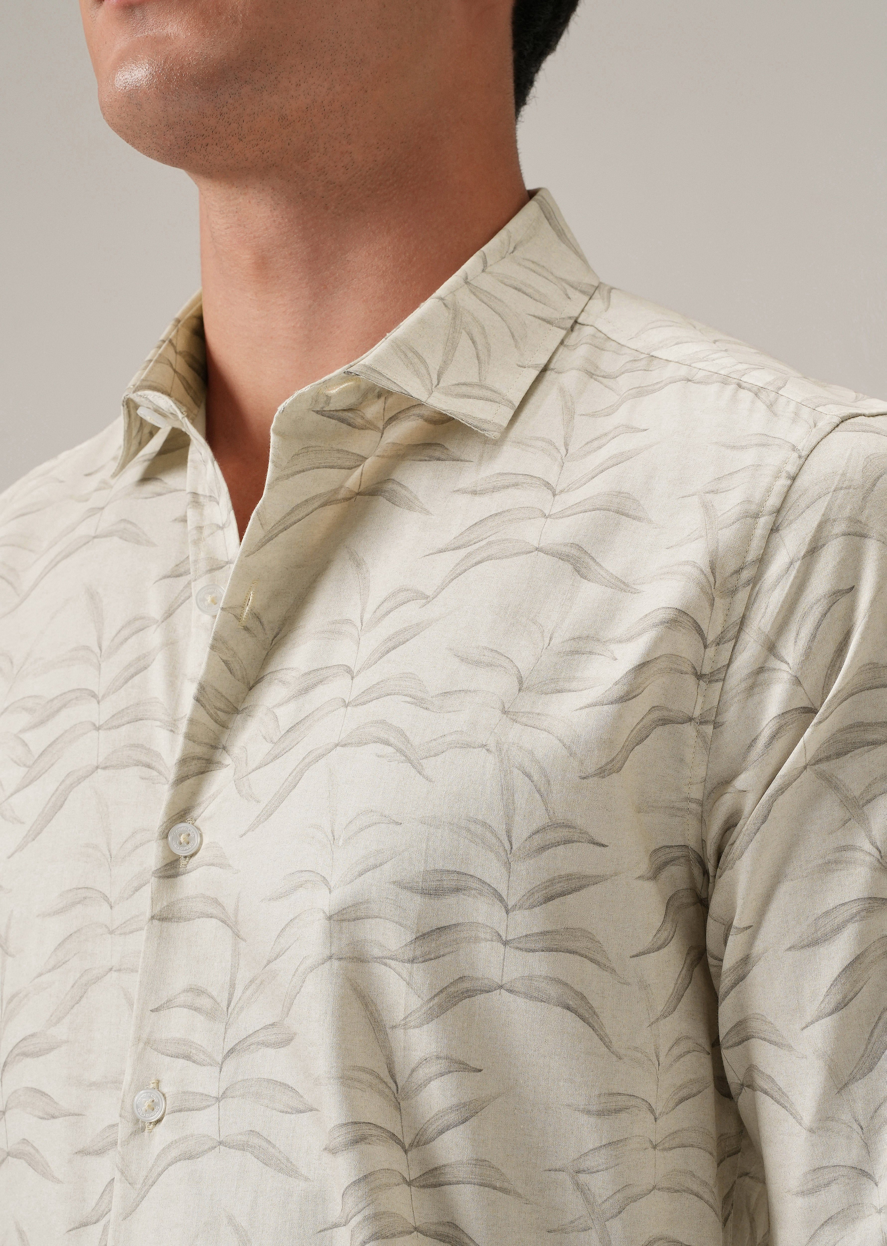 Off-White Leaf Print Shirt