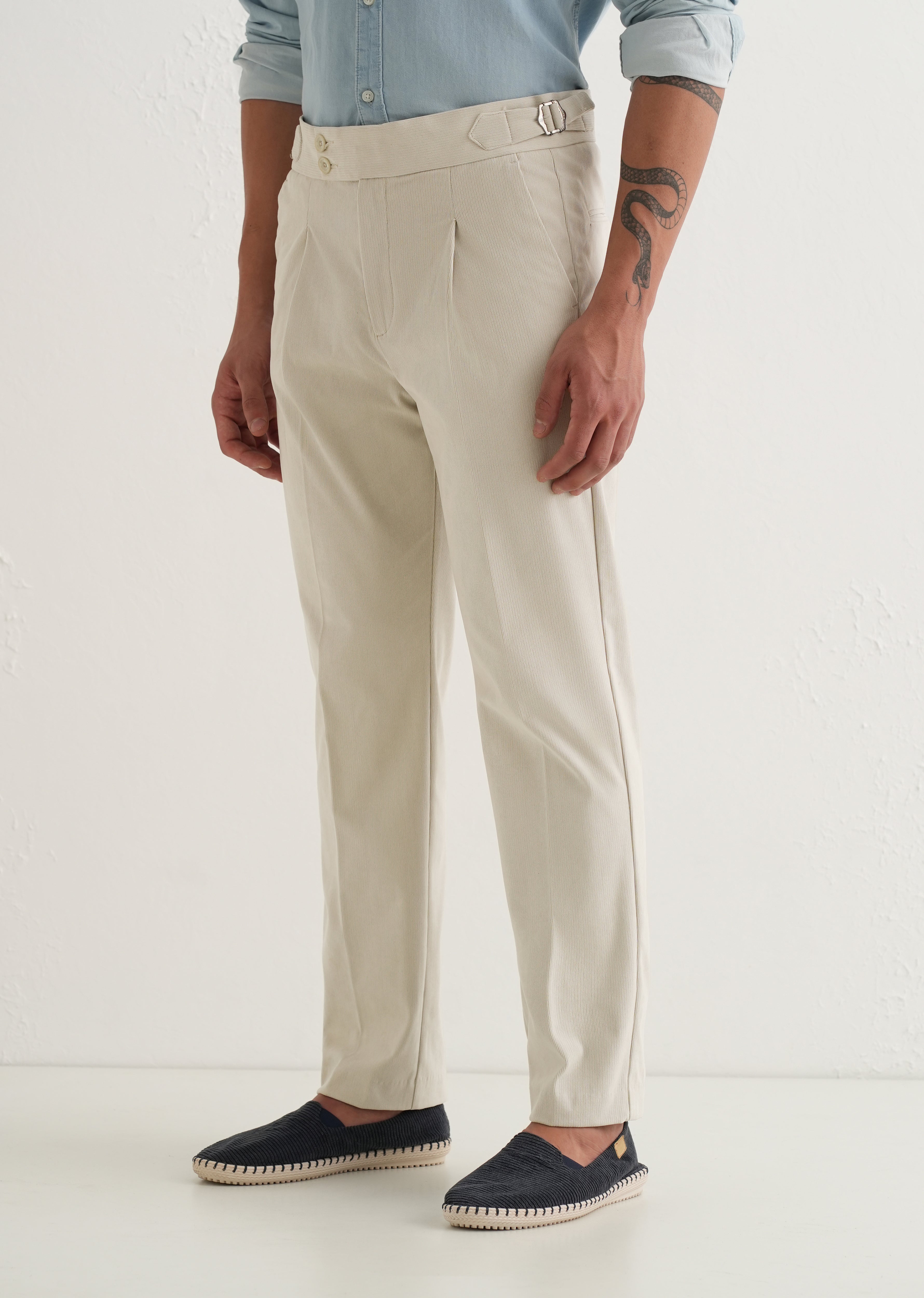 Off-White Pleated Corduroy Gurkha Pant