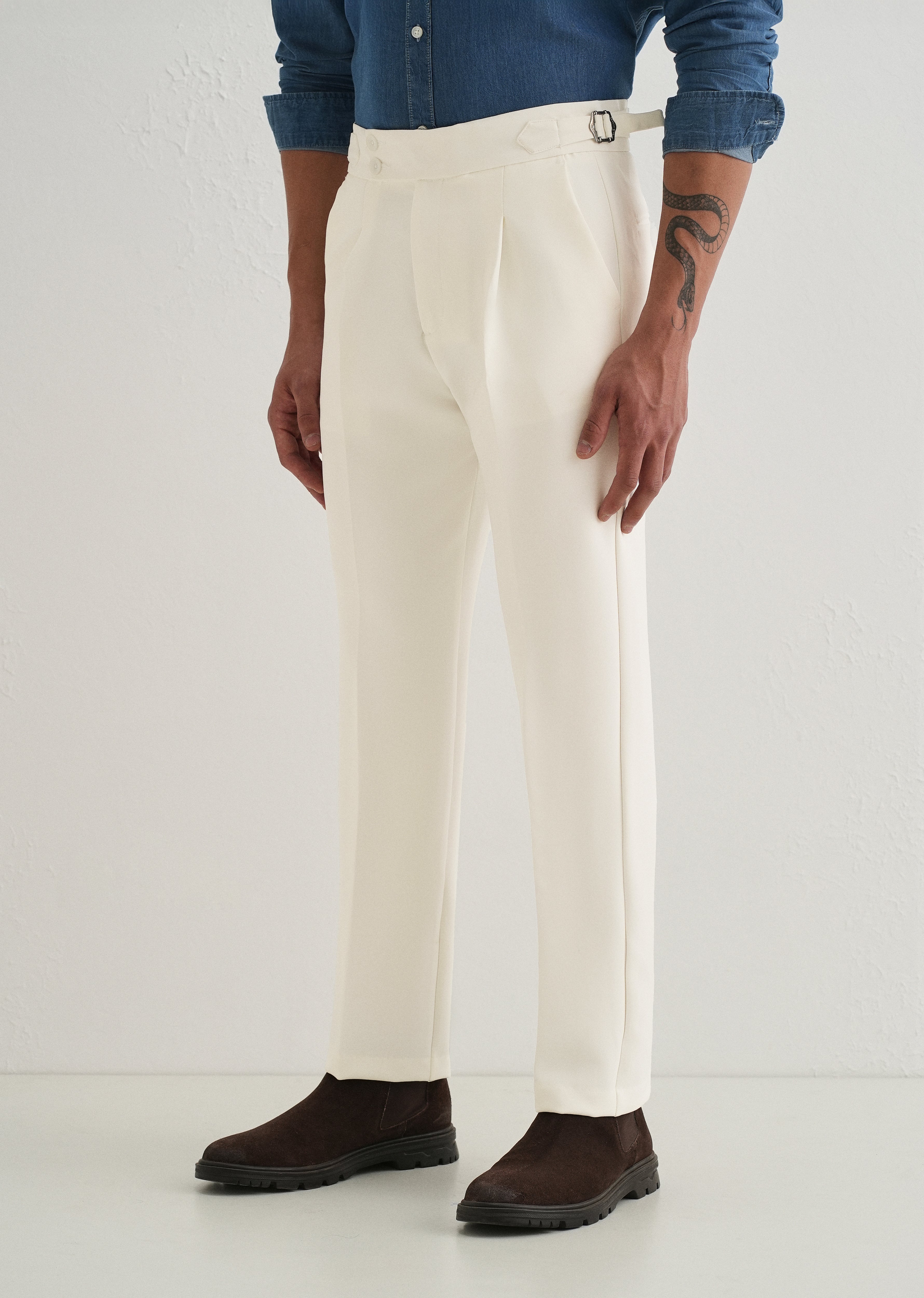 Off-White Pleated Gurkha Pant