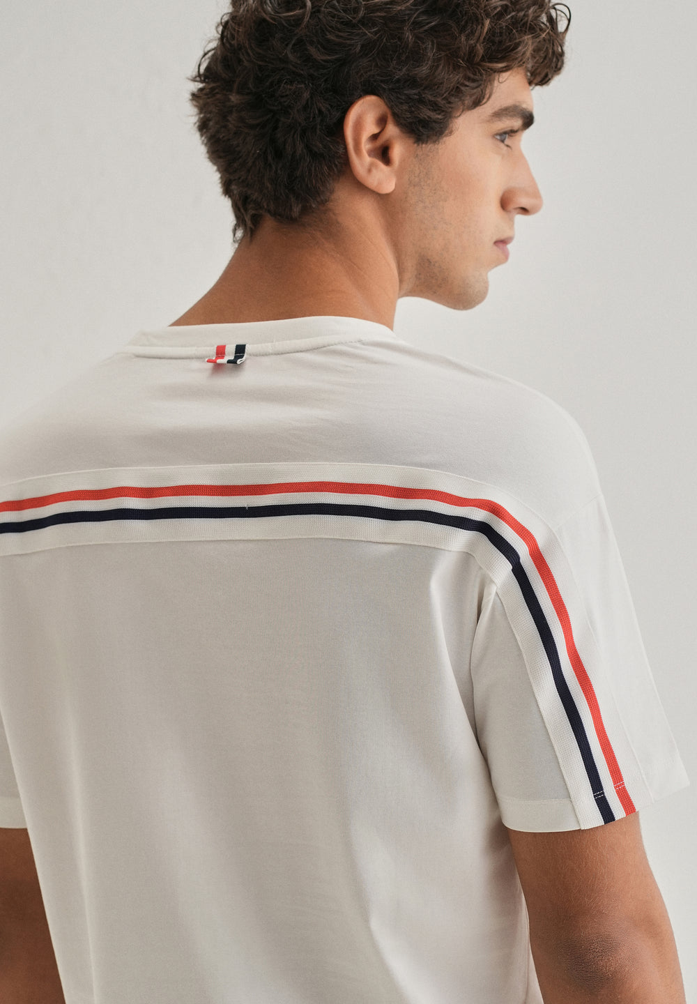 Off White Stripe Back Yoke T-shirt