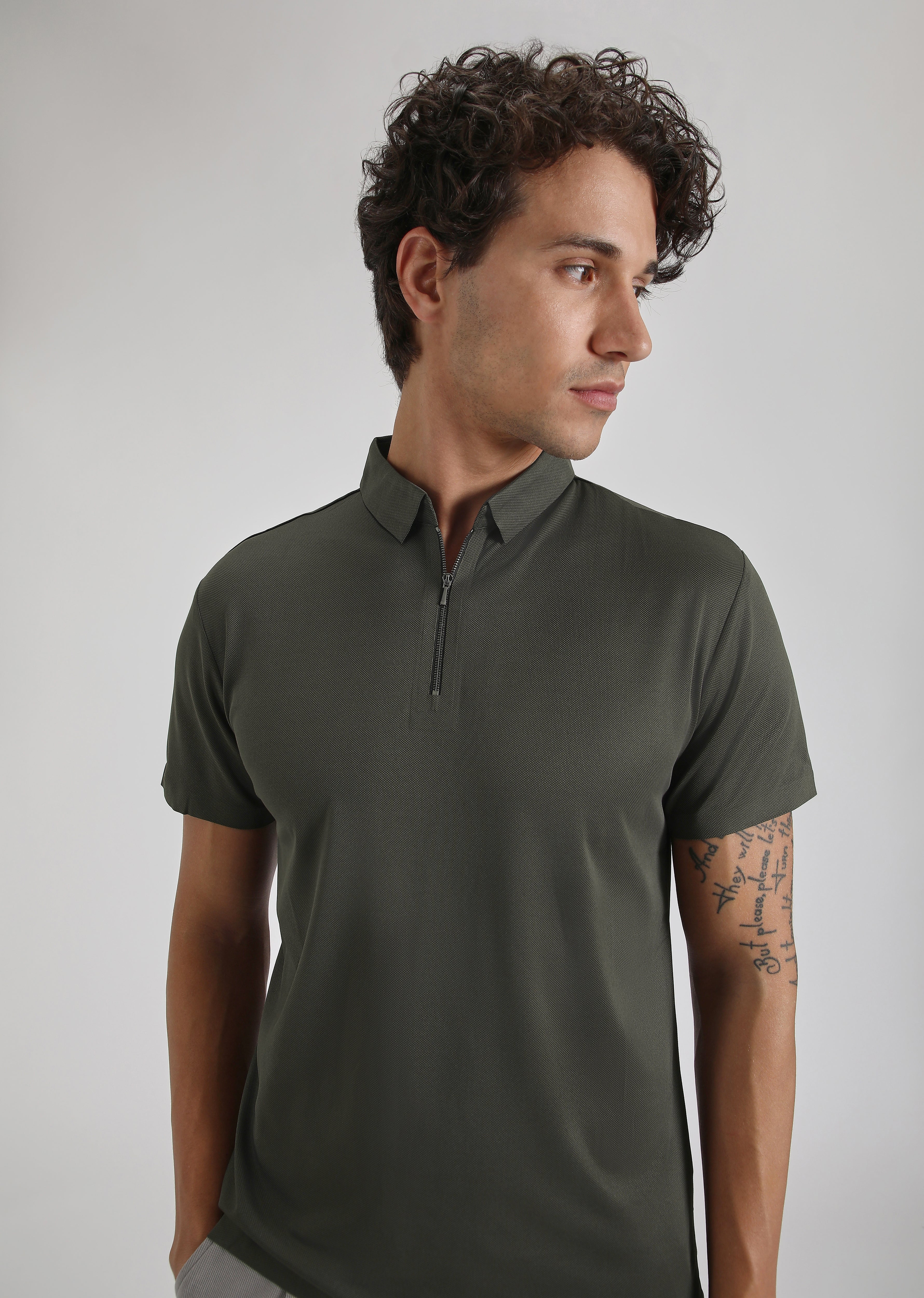 Olive Zipper Stitchless Polo T-shirt