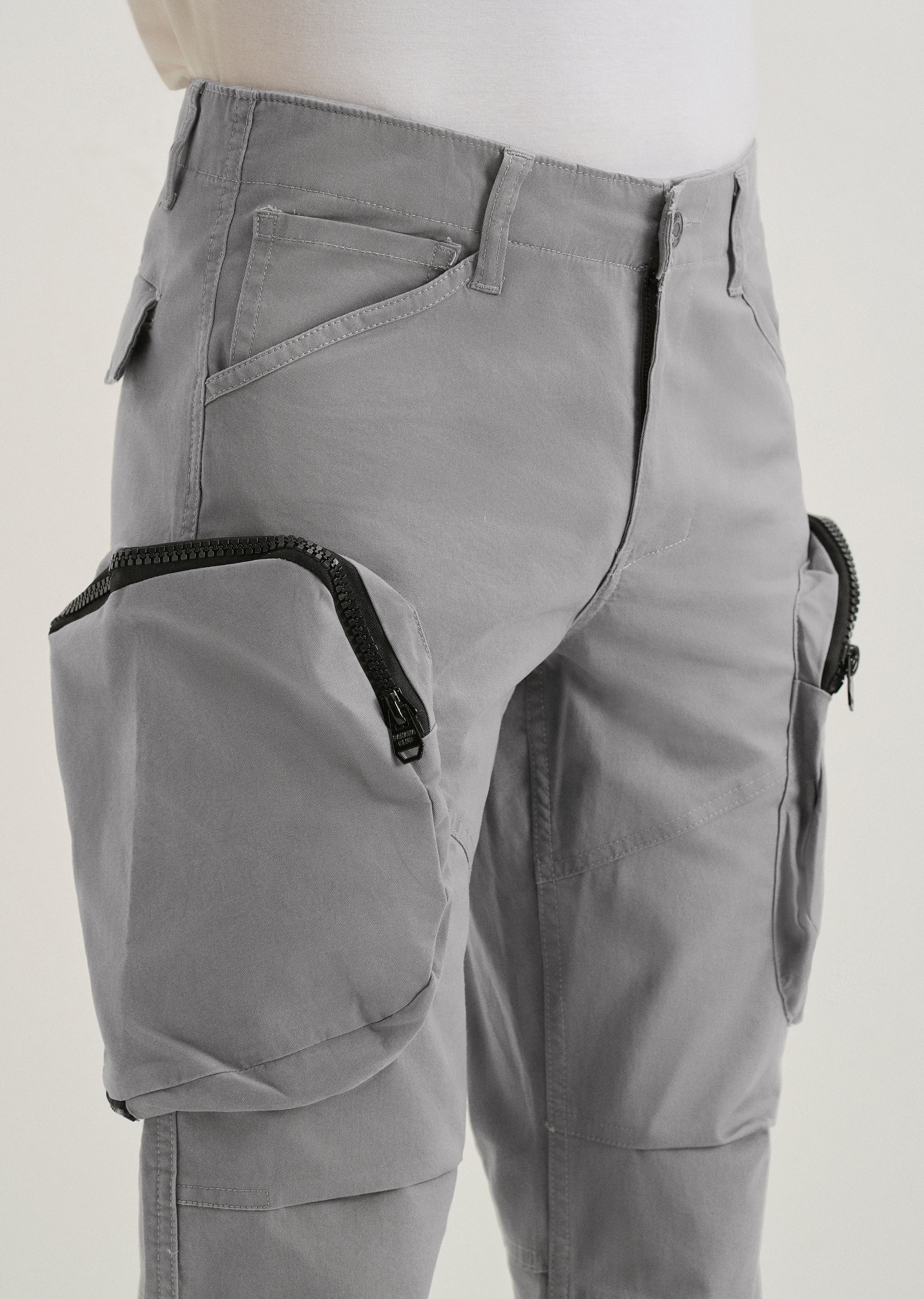 Oslo Gray Zipper Cargo Pant