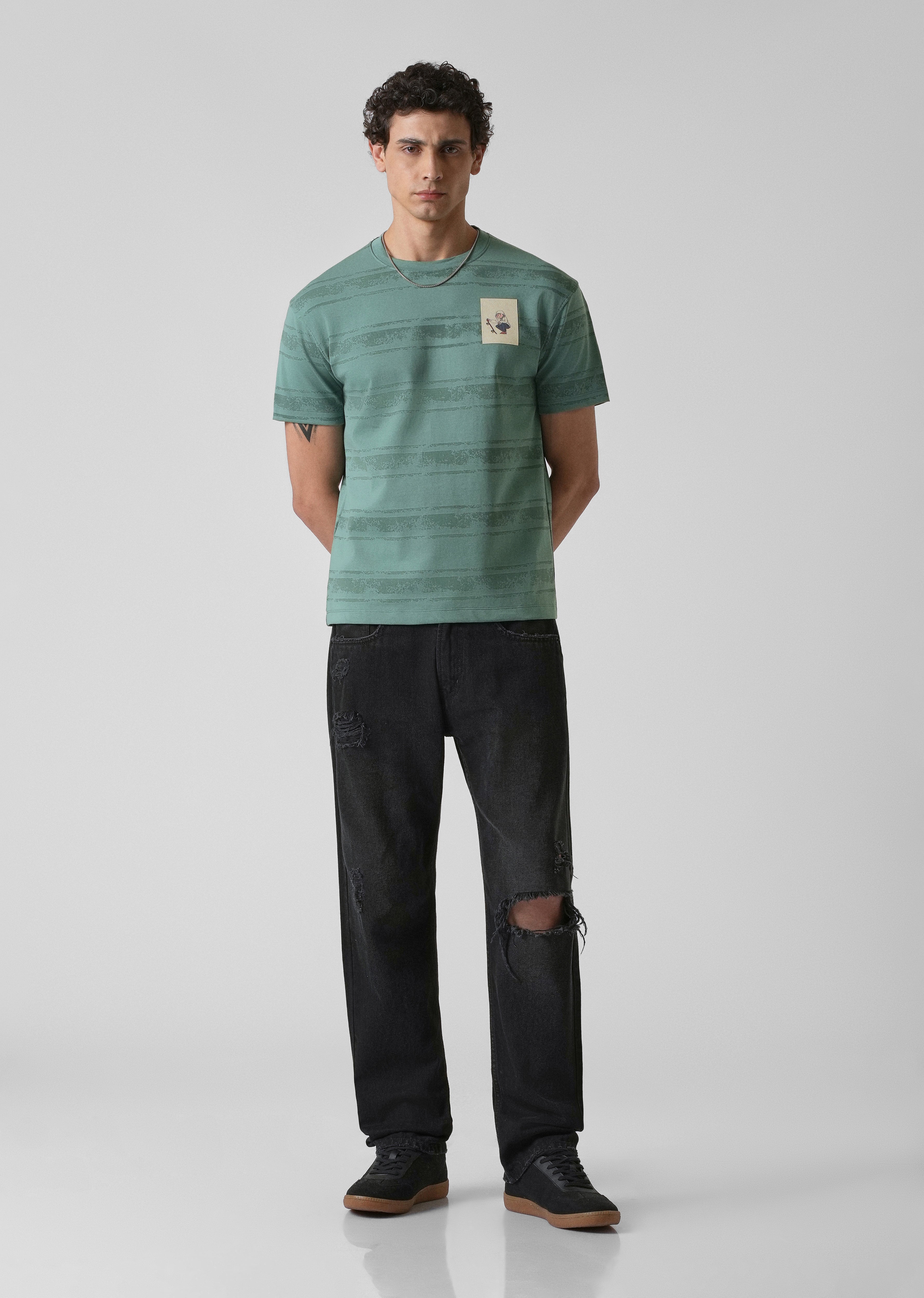 Green Horizontal Strip Printed Slim Fit T-shirt