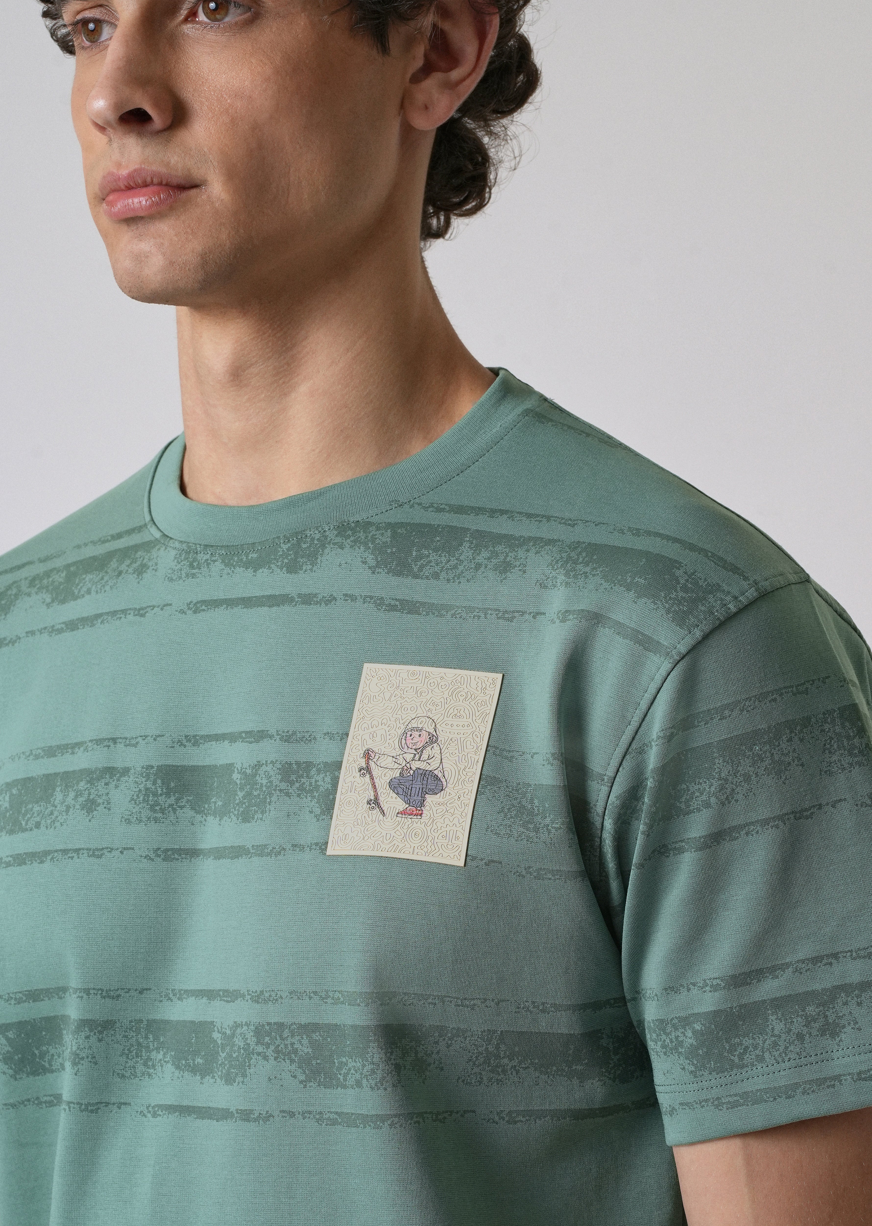 Green Horizontal Strip Printed Slim Fit T-shirt