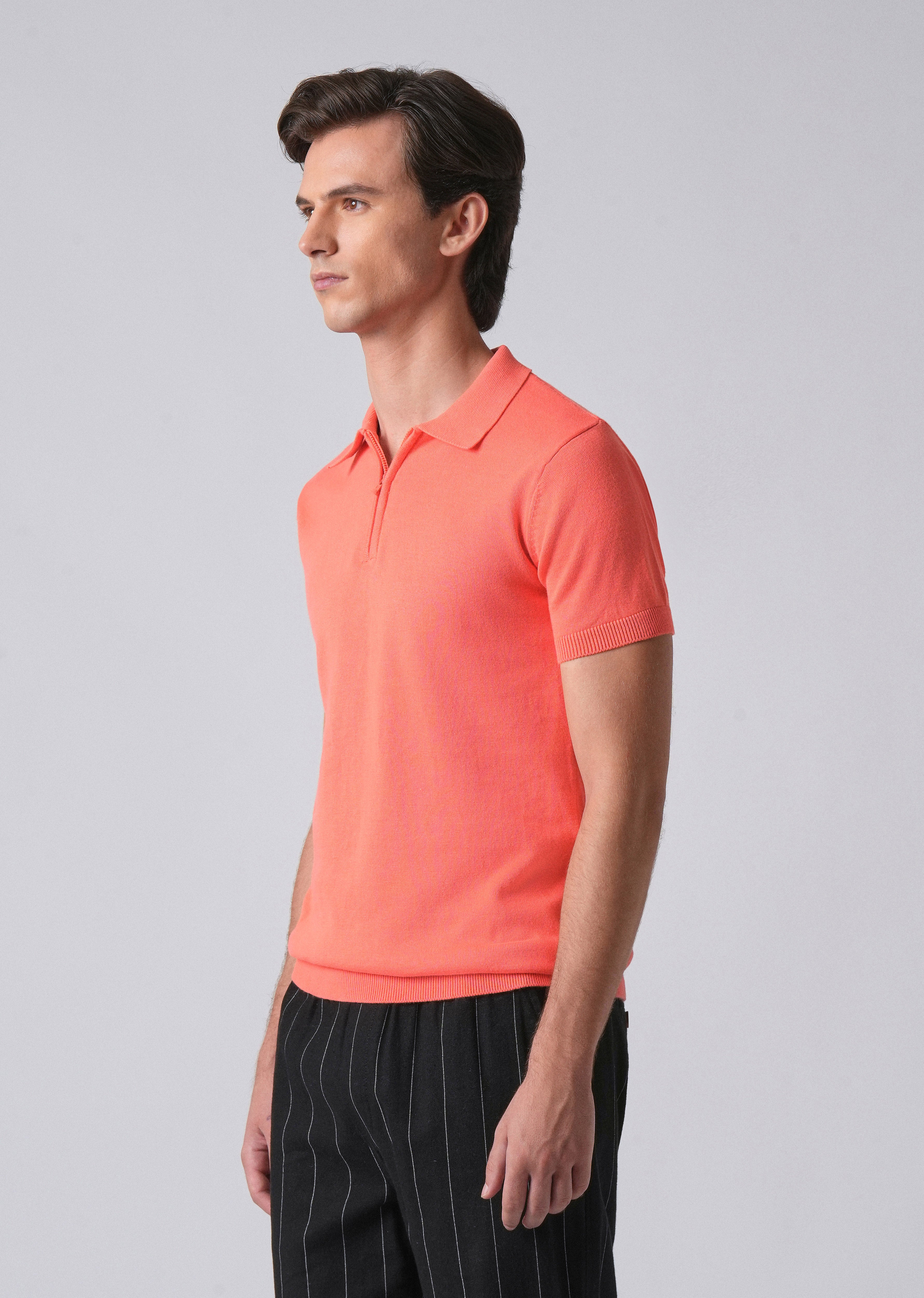 Peach Knitted Polo Zipper T-shirt
