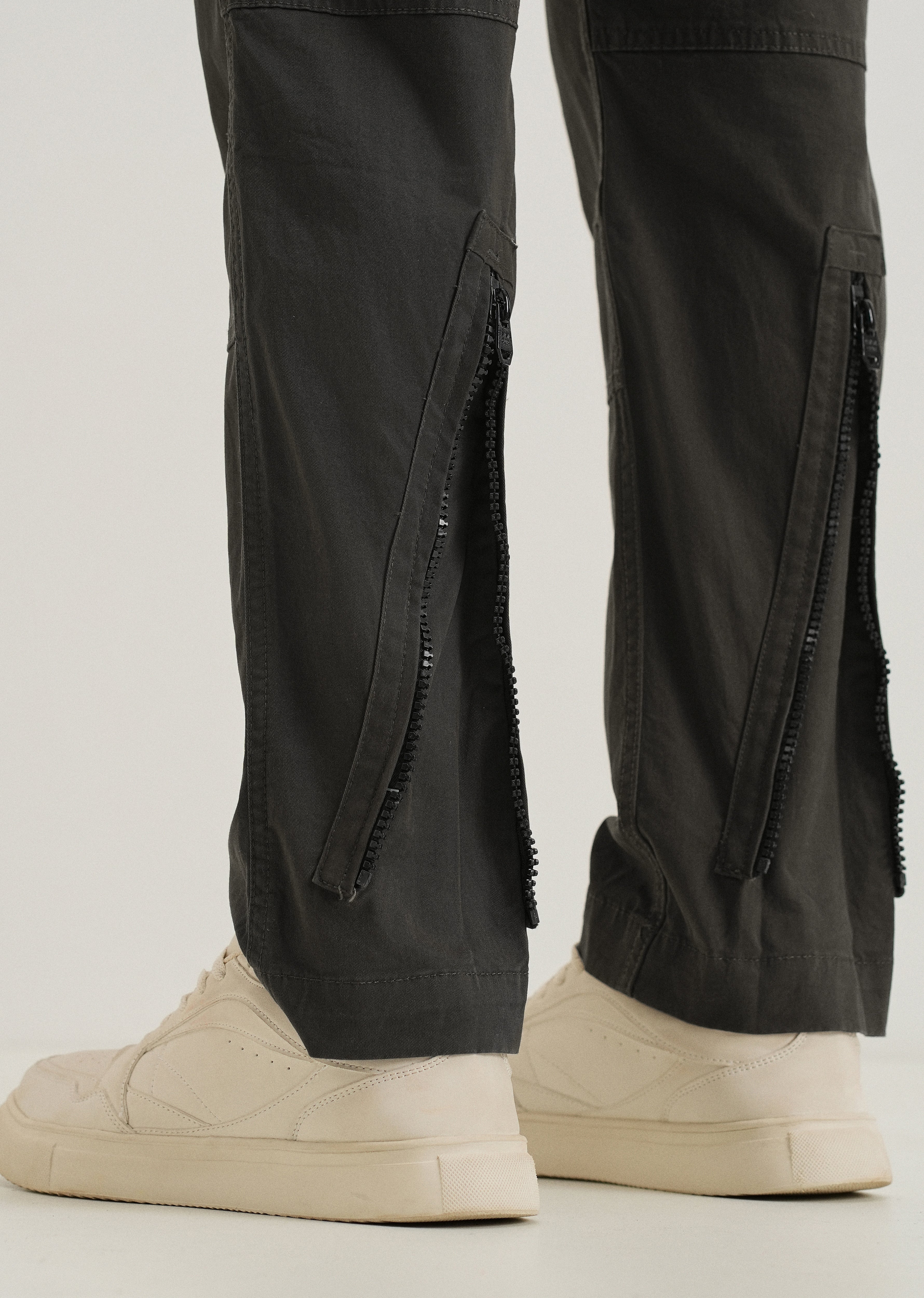 Pine Green Zipper Cargo Pant