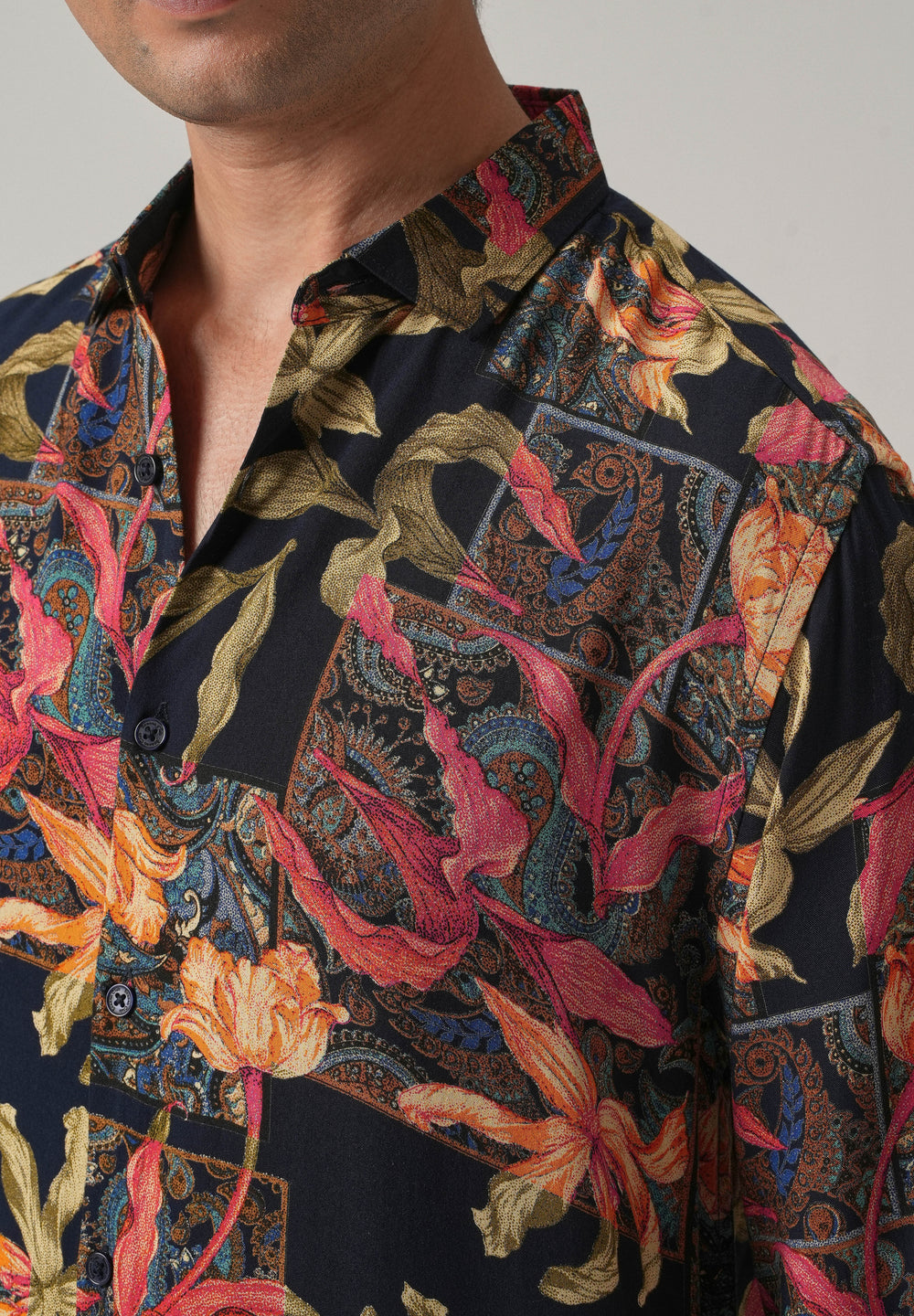 Red Exotic Lily Print Feather Shirt