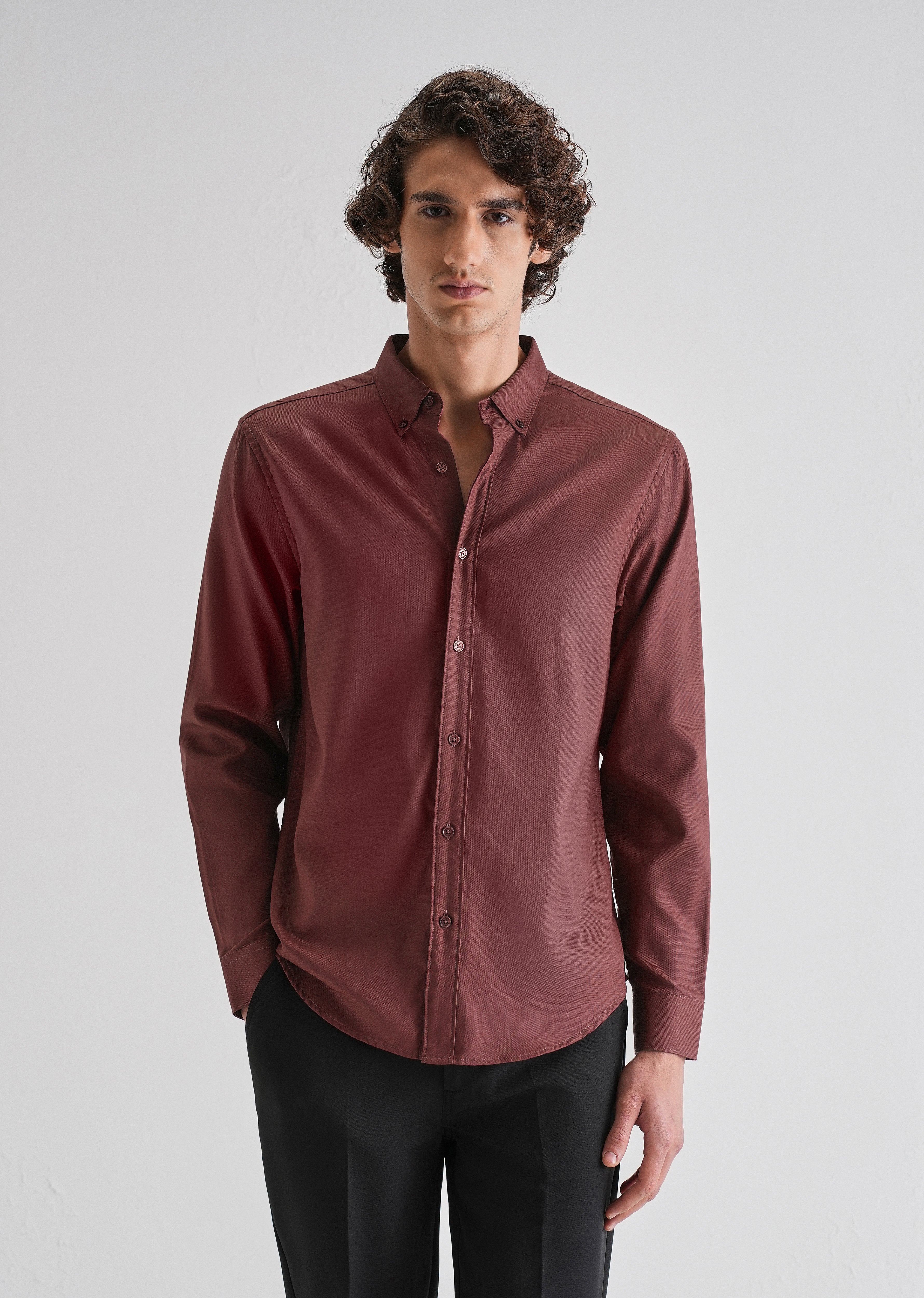 Red Ochre Plain Blended Cotton Regular Fit Shirt