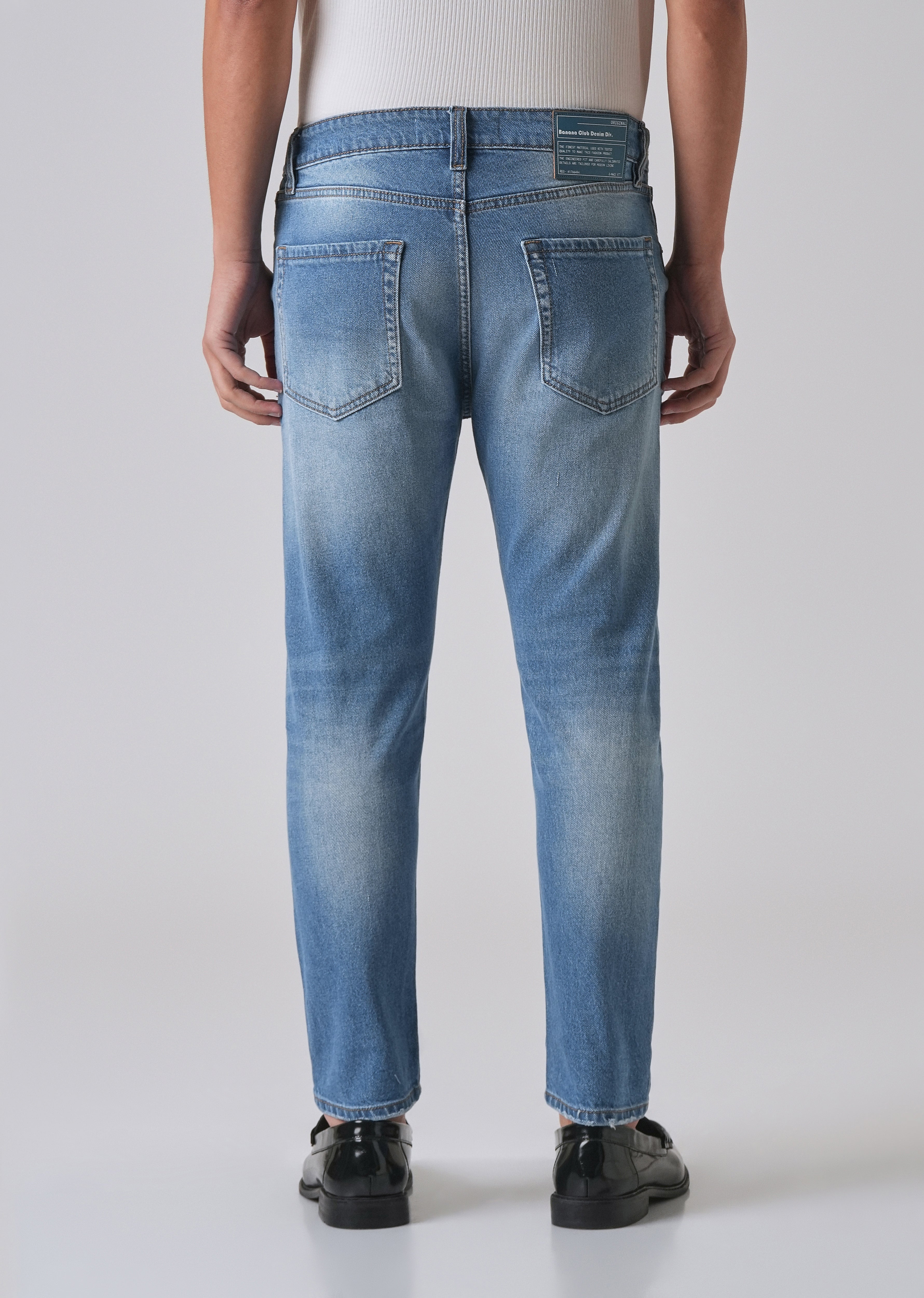 Ripped Honor Blue Slim fit Jeans
