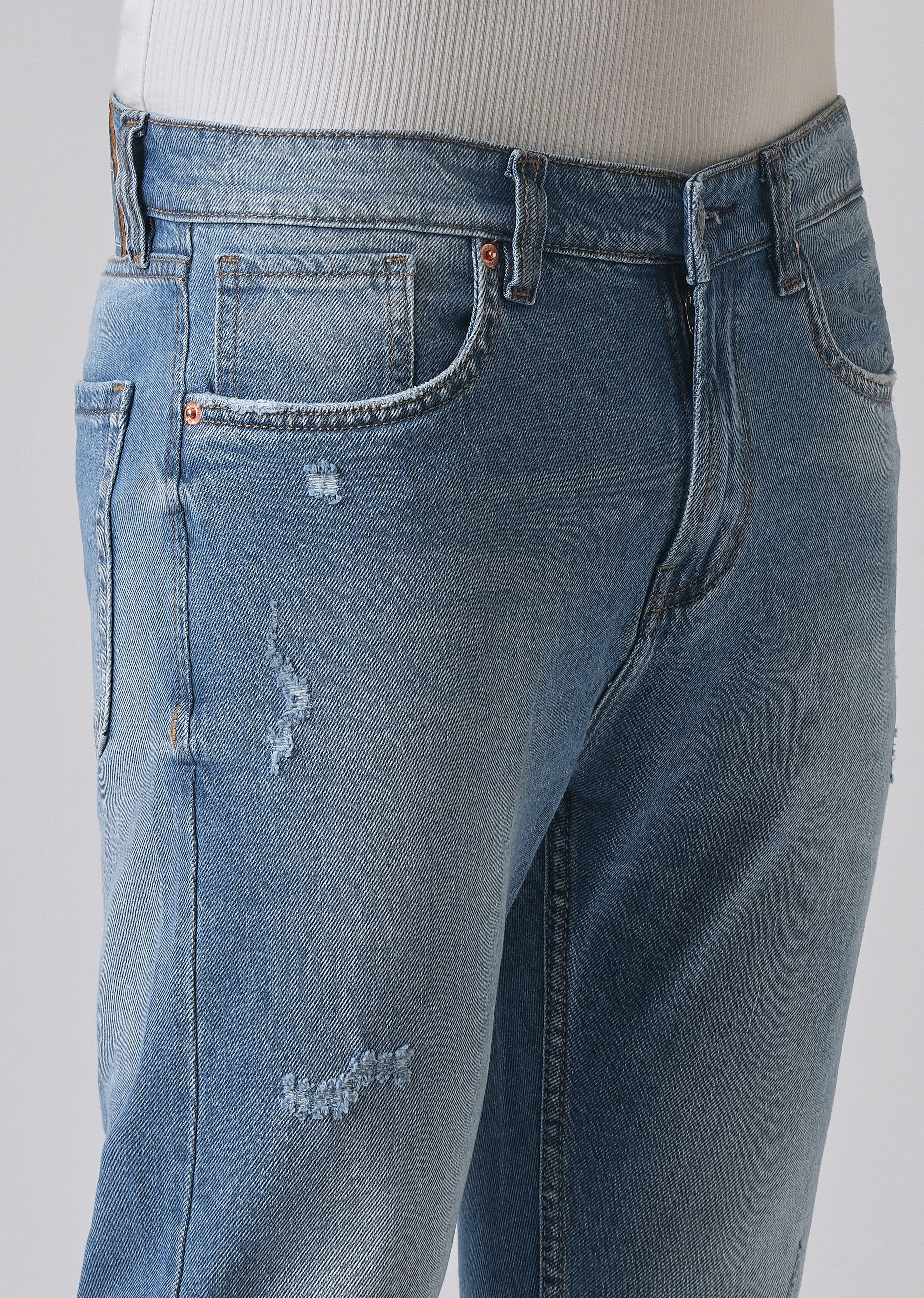Ripped Honor Blue Slim fit Jeans