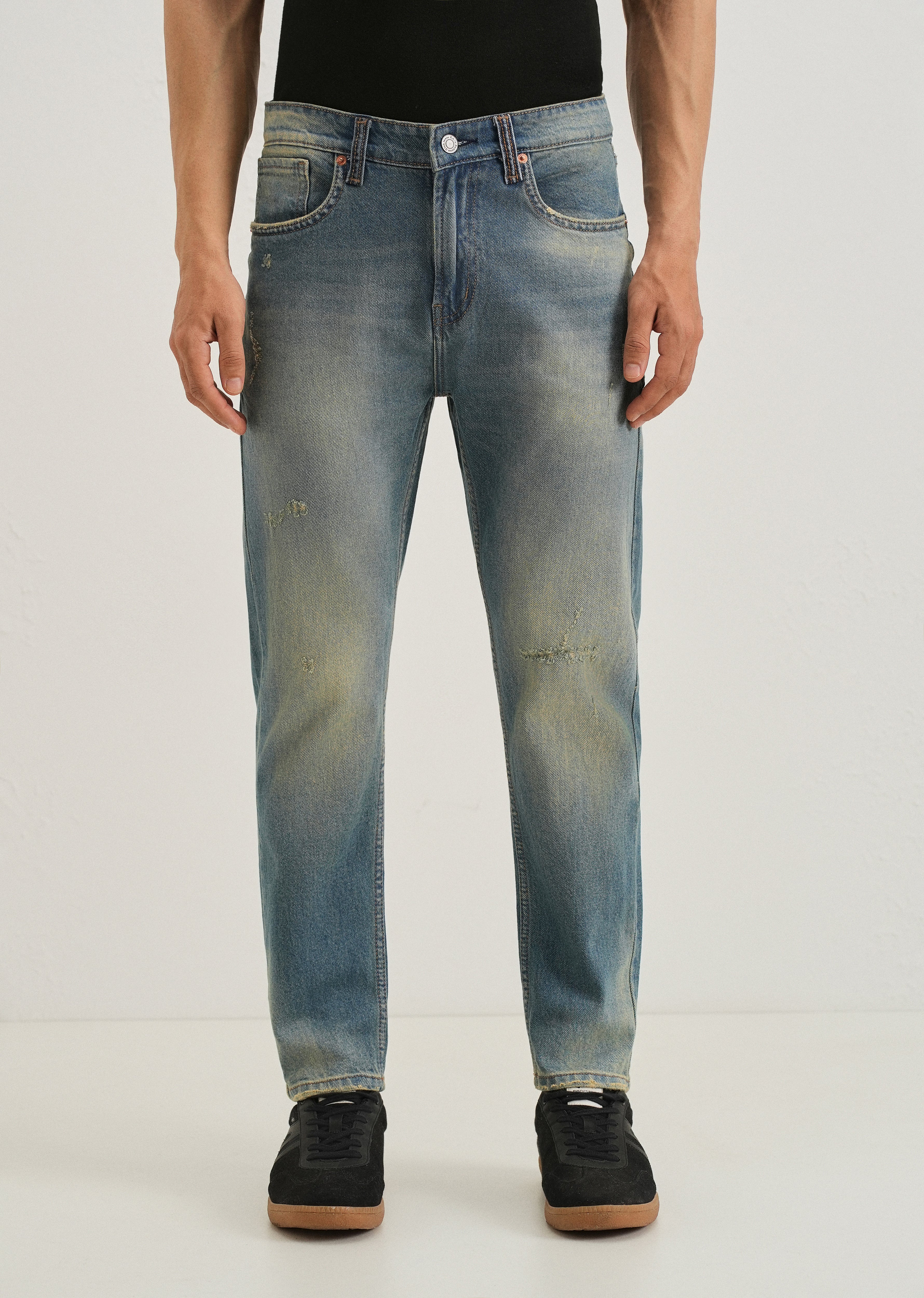 Ripped Light Blue Slim fit Jeans