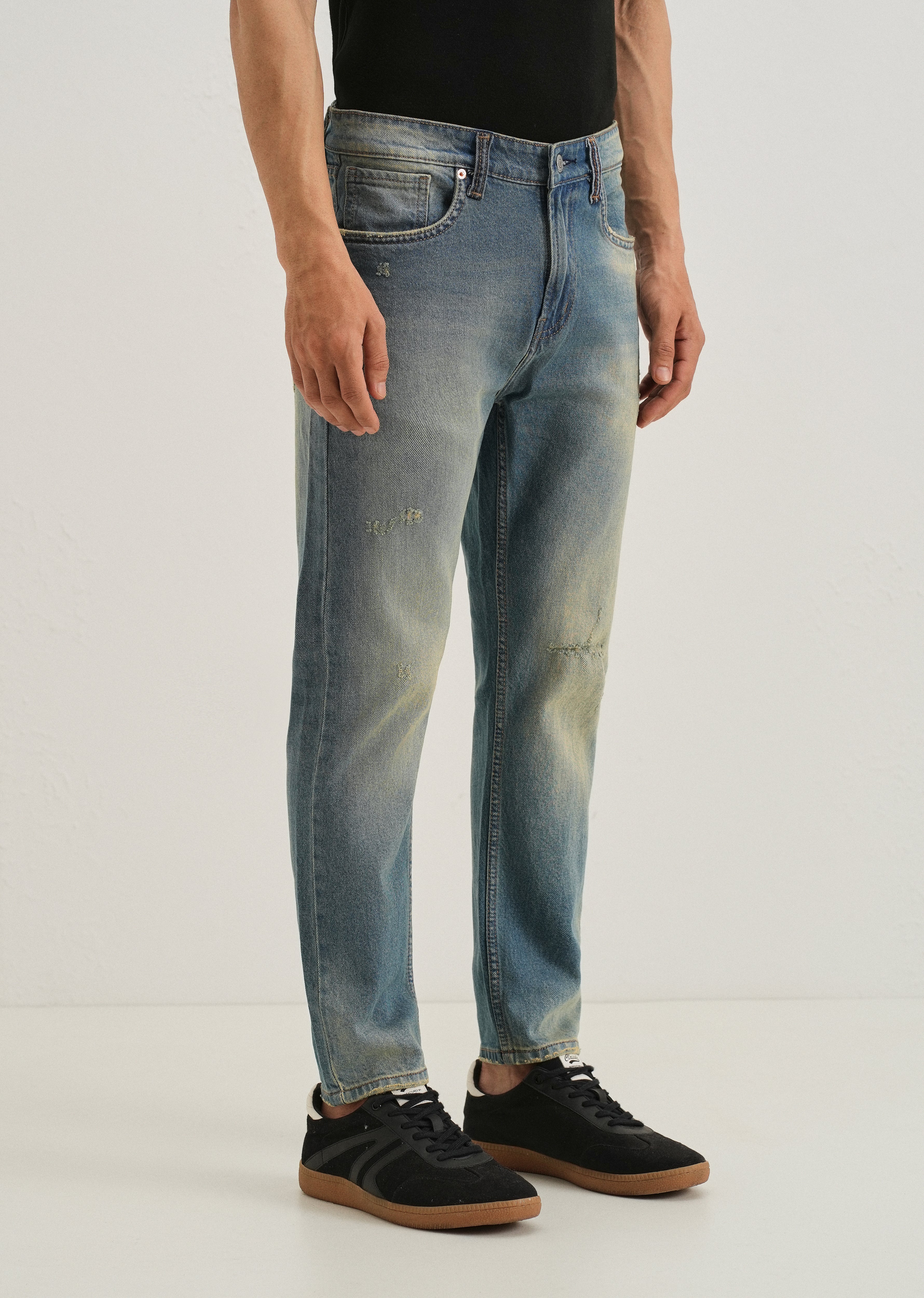 Ripped Light Blue Slim fit Jeans