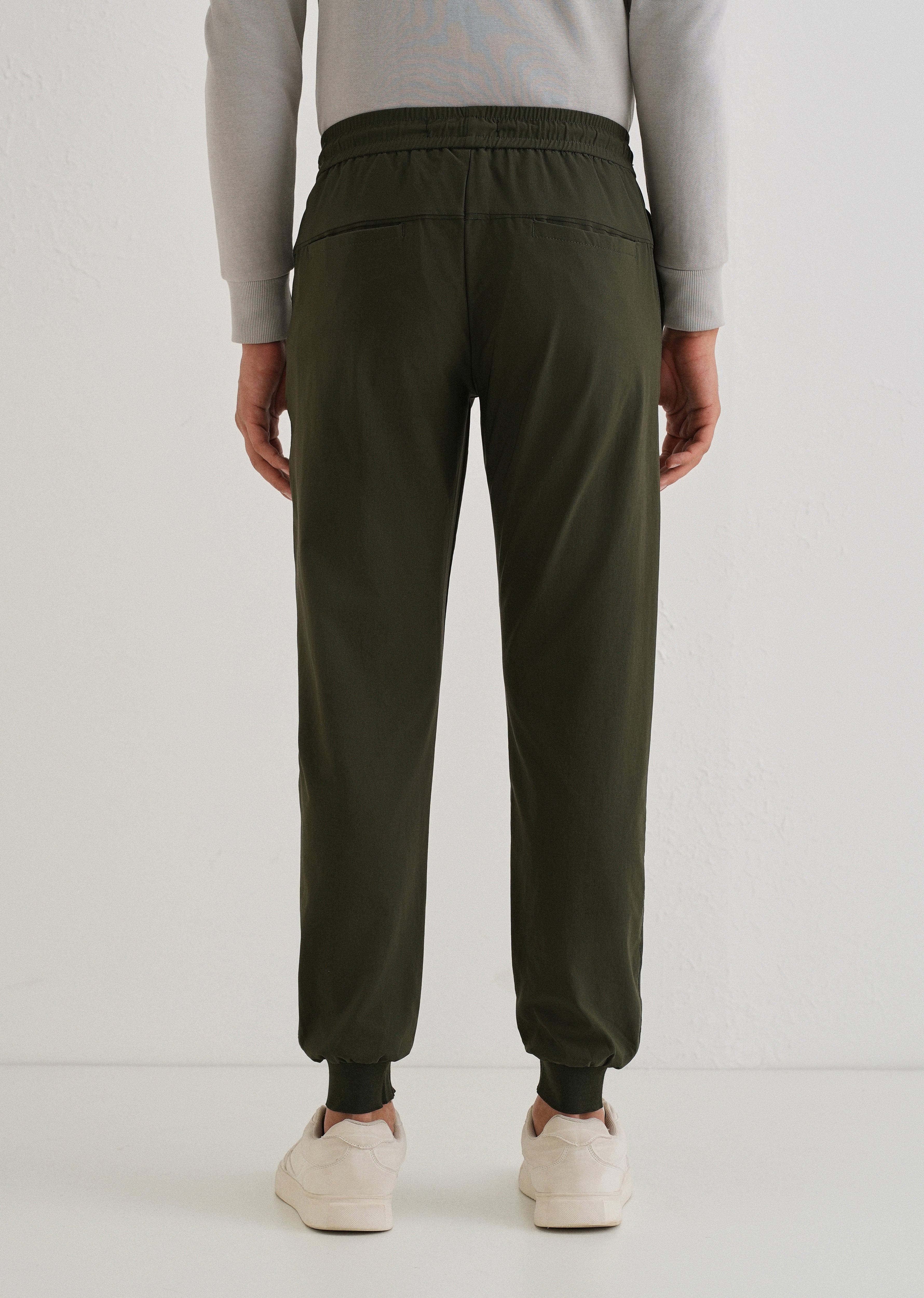 Rifle Green Jogger
