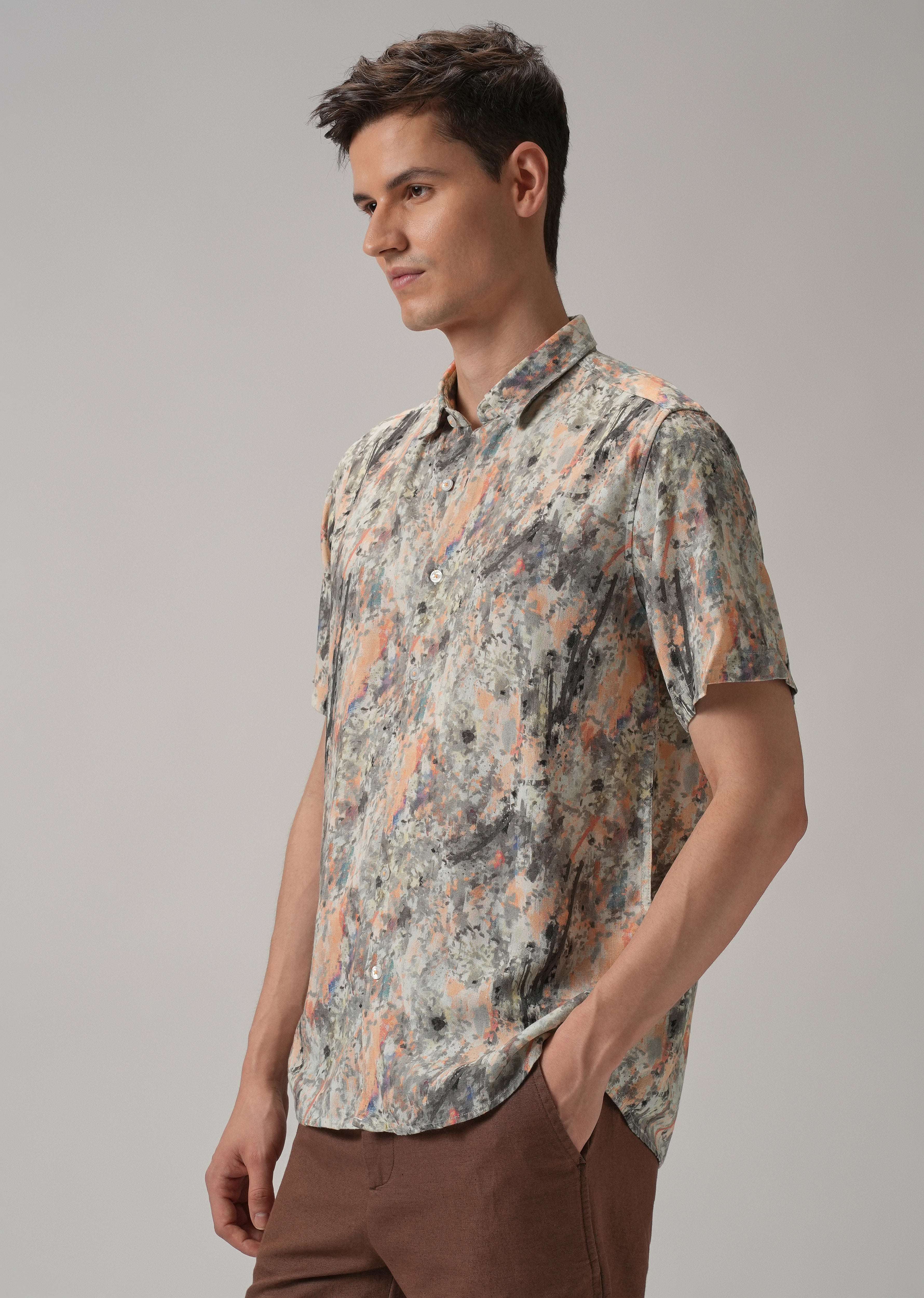 Smear Half Sleeve shirt