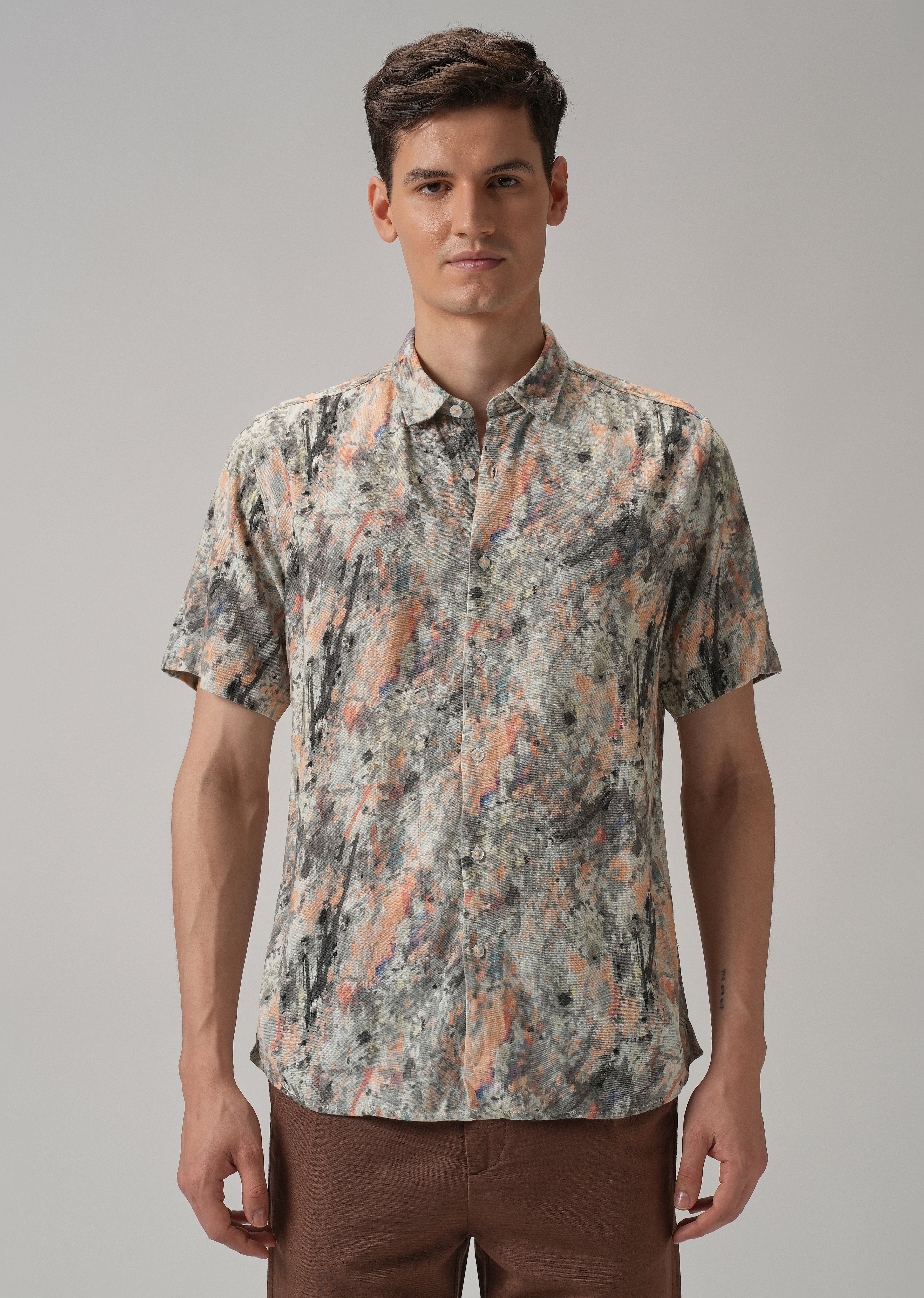 Smear Half Sleeve shirt