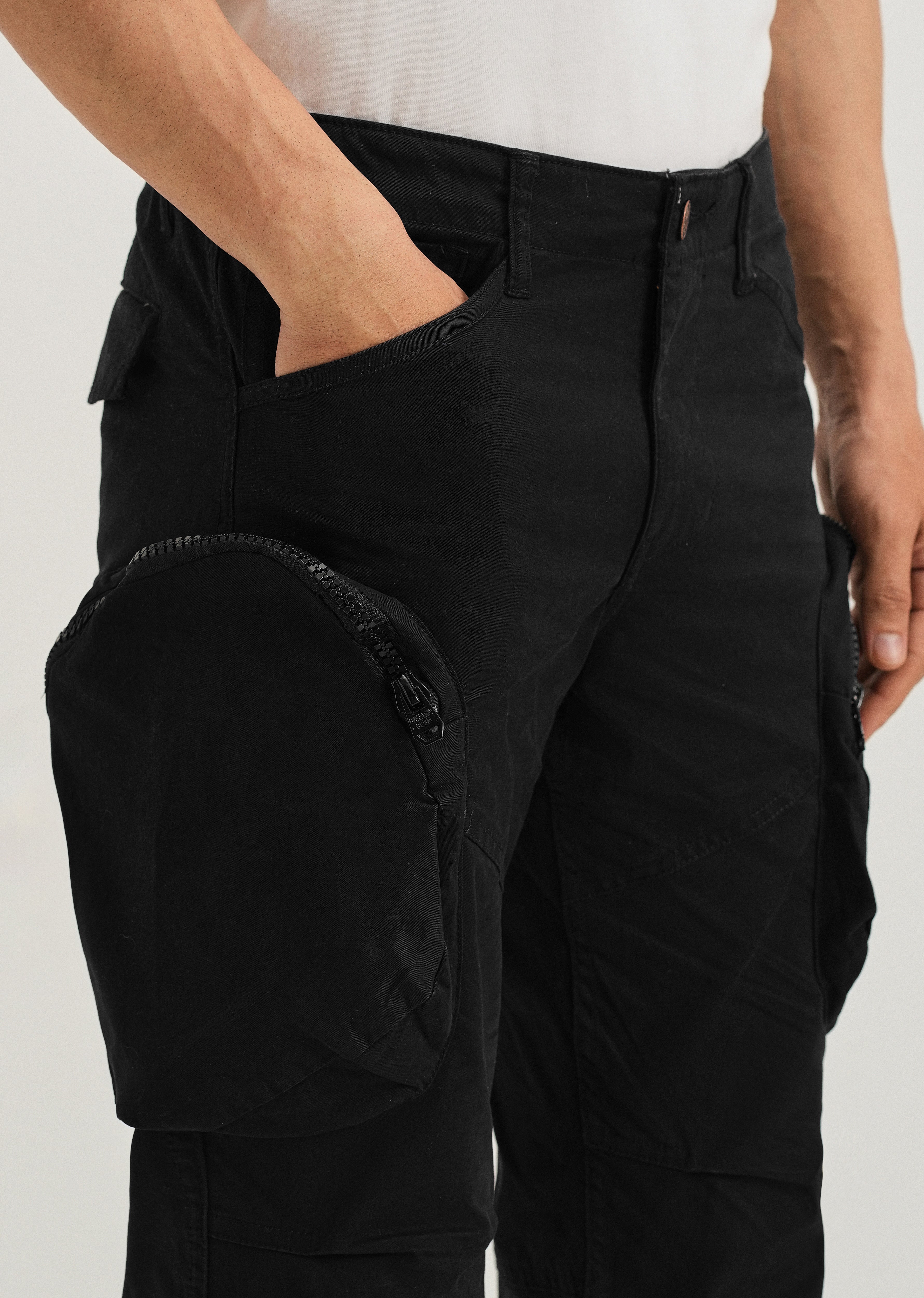 Steezy Black Zipper Cargo Pant