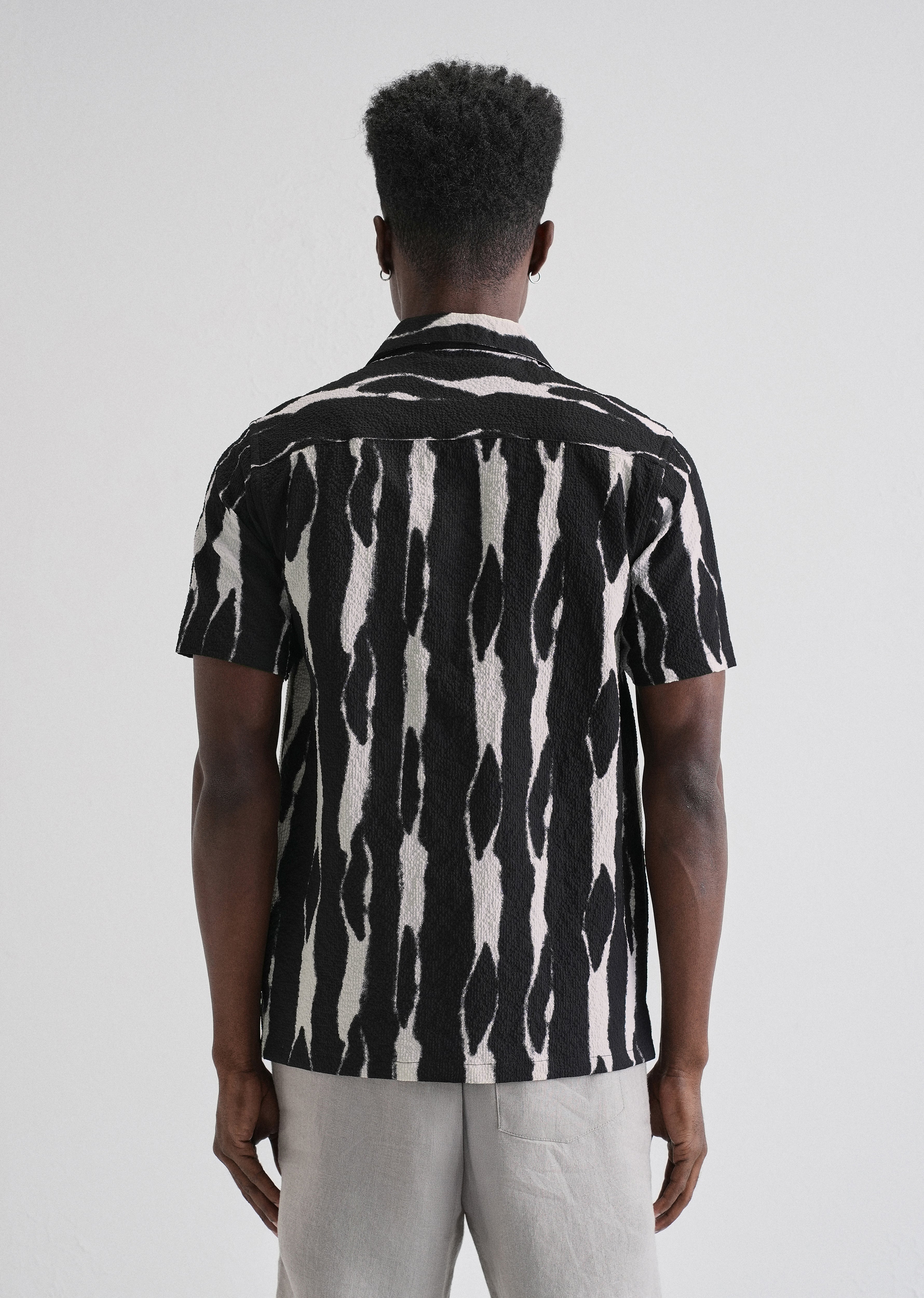 Streak Print Black Popcorn Shirt